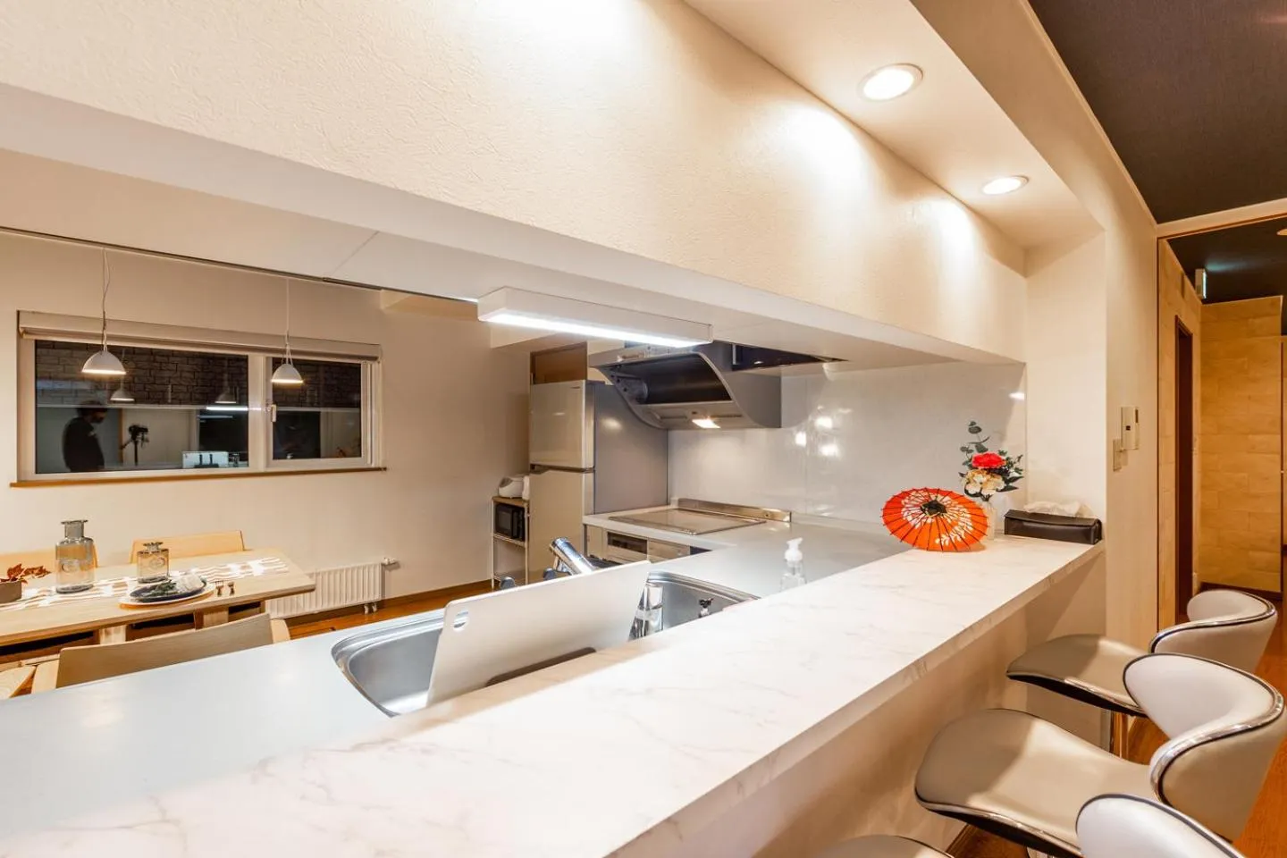 kitchen in THE WORLDWIDE HOUSE