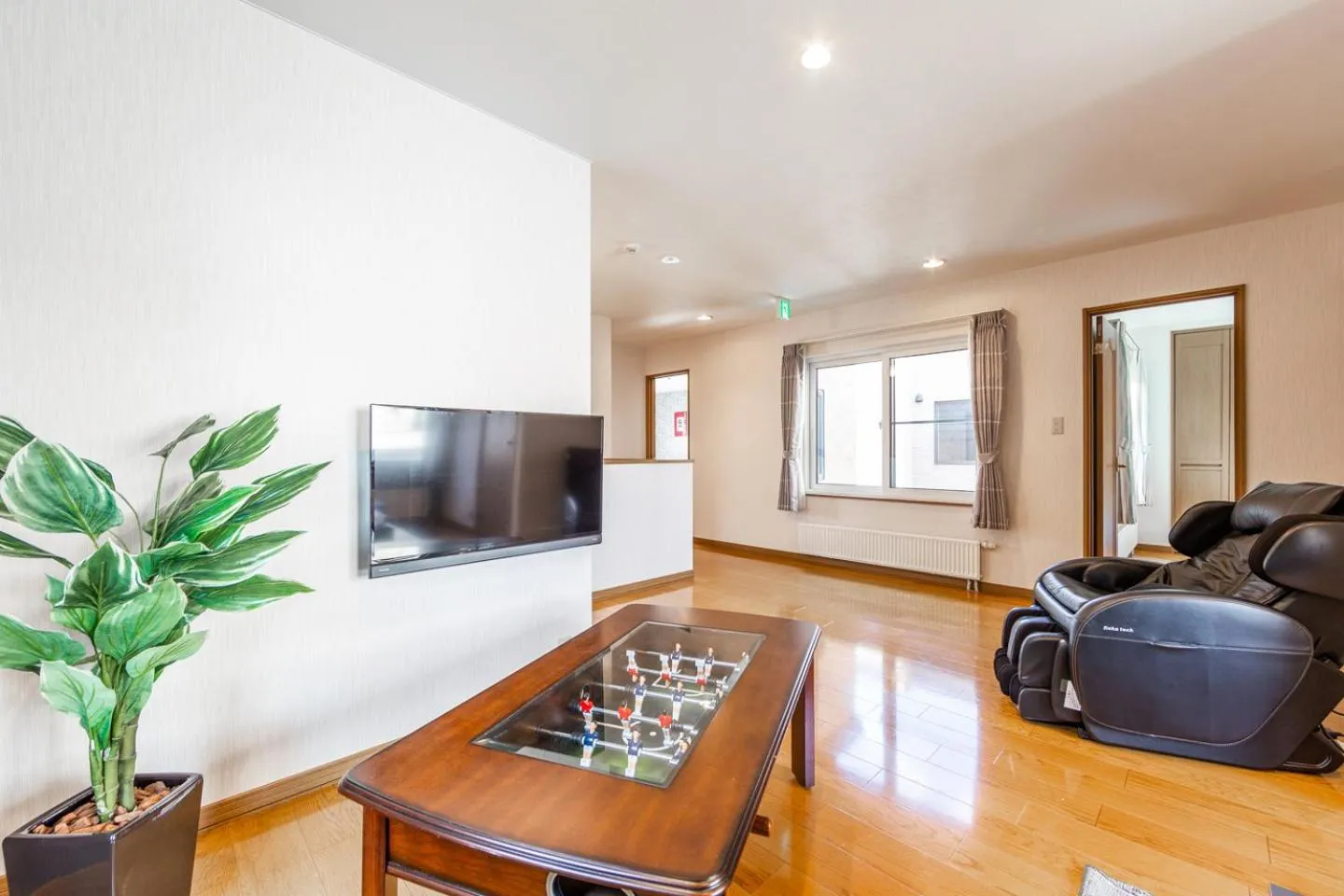 Living room in THE WORLDWIDE HOUSE