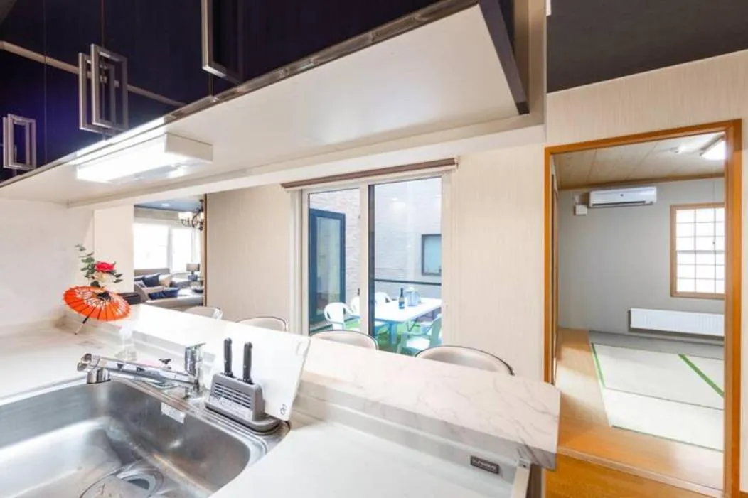 Kitchen or kitchenette in THE WORLDWIDE HOUSE