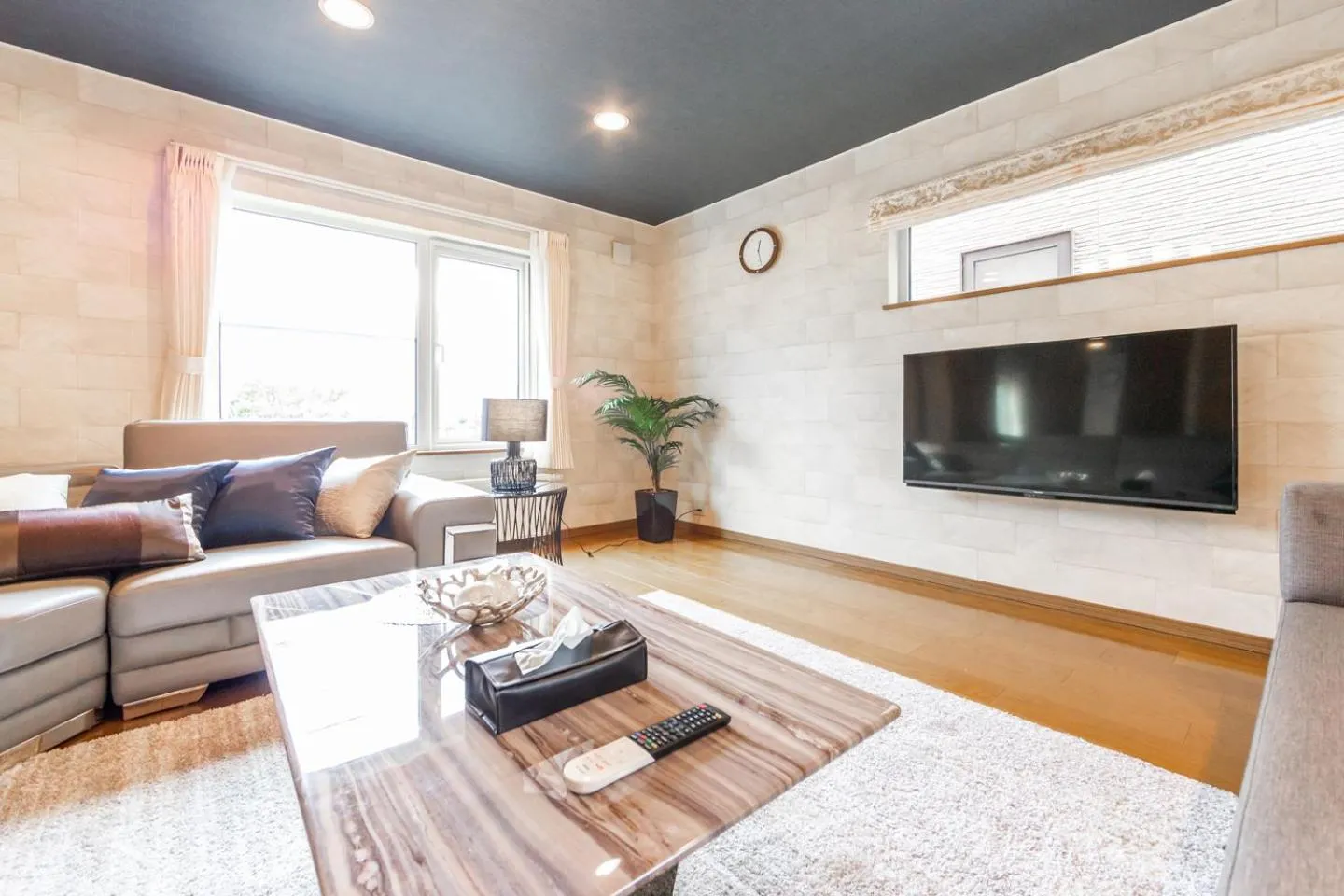 TV and multimedia in THE WORLDWIDE HOUSE