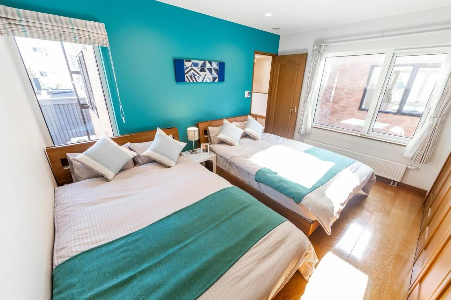 Bedroom, Bed in THE WORLDWIDE HOUSE