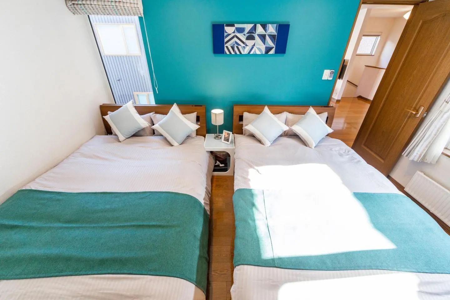 Bedroom, Bed in THE WORLDWIDE HOUSE