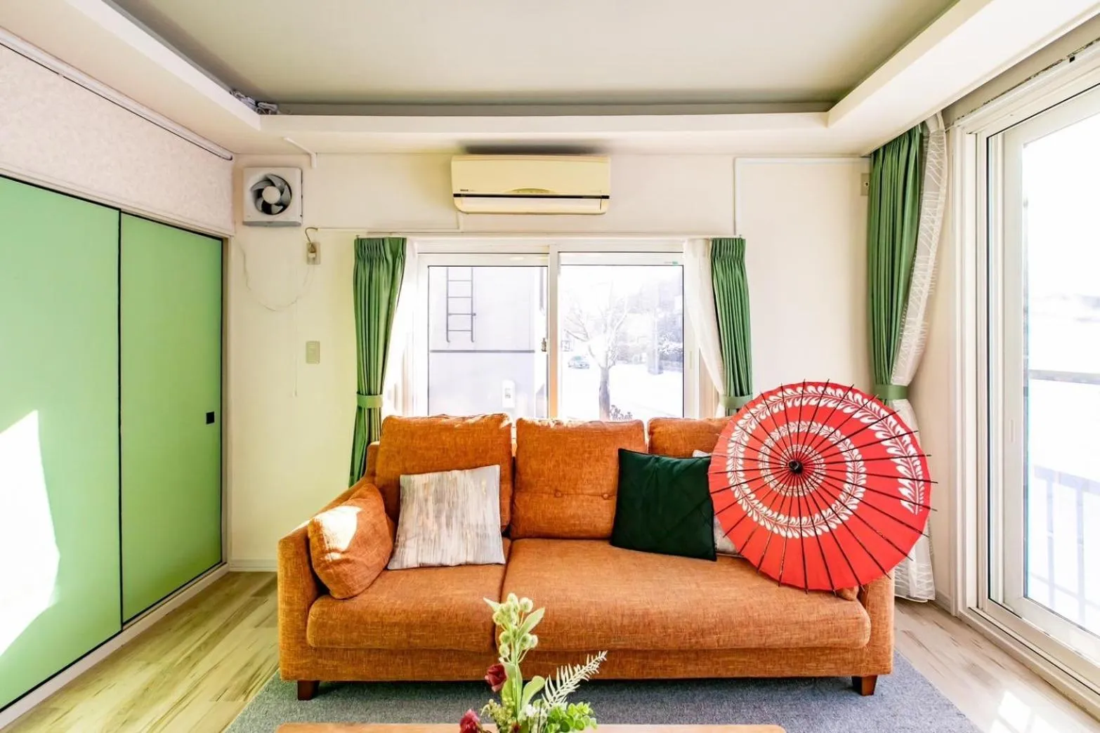 Living room in THE SUNLIGHT