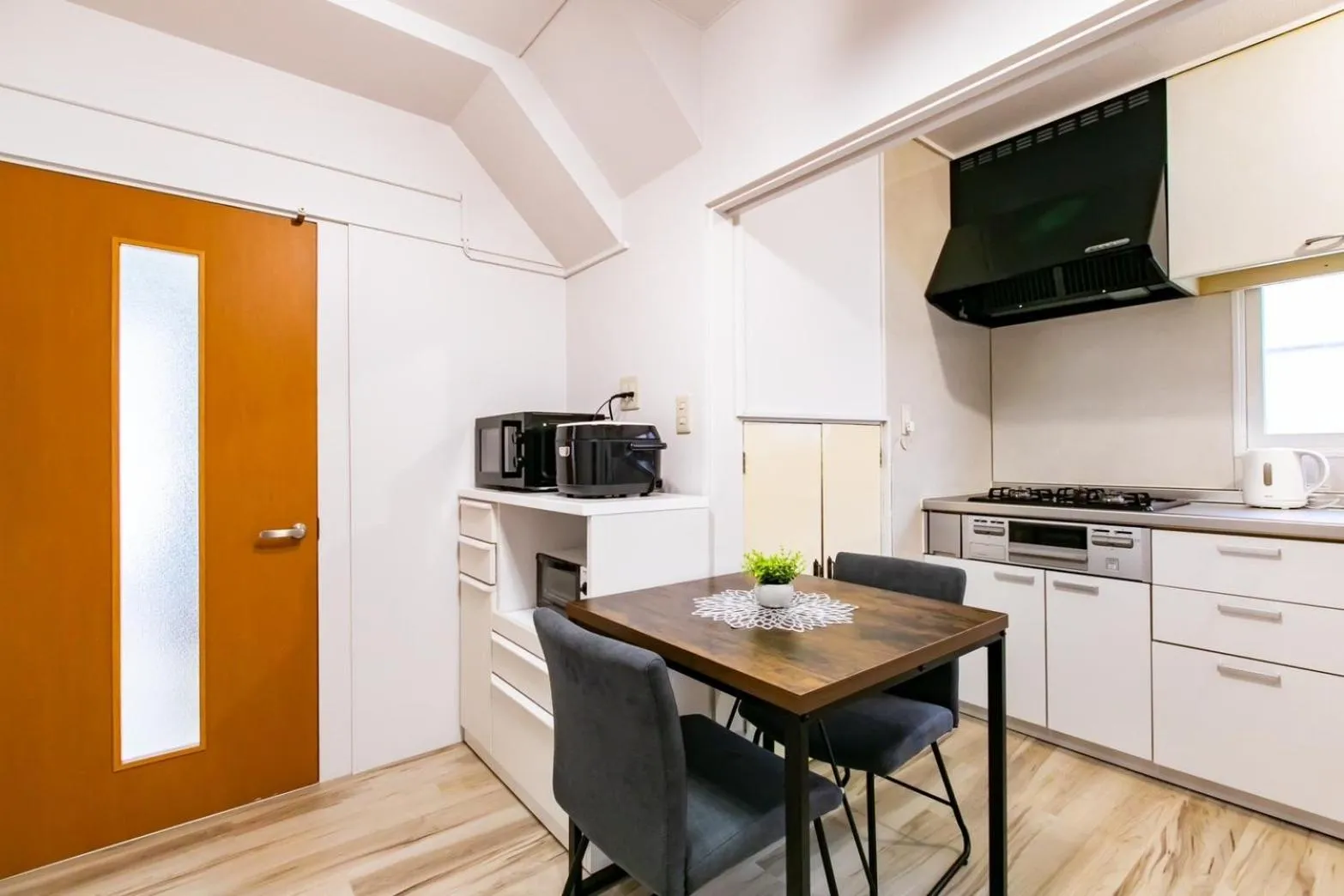 Dining area in THE SUNLIGHT