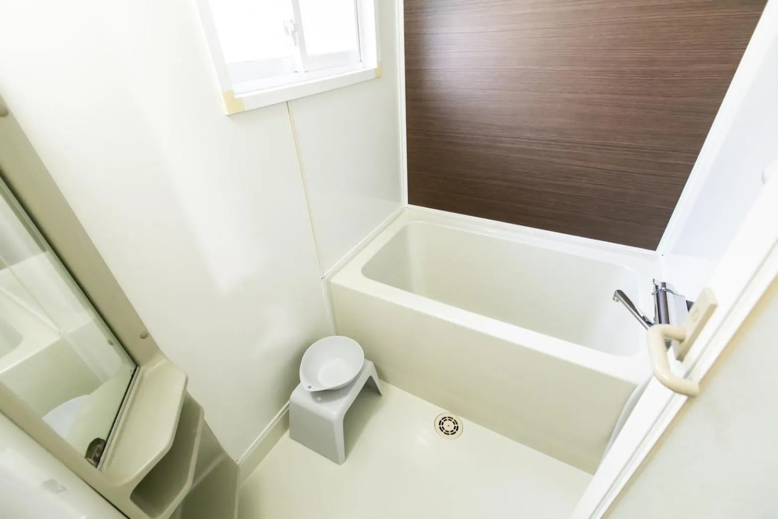 Shower in THE SUNLIGHT