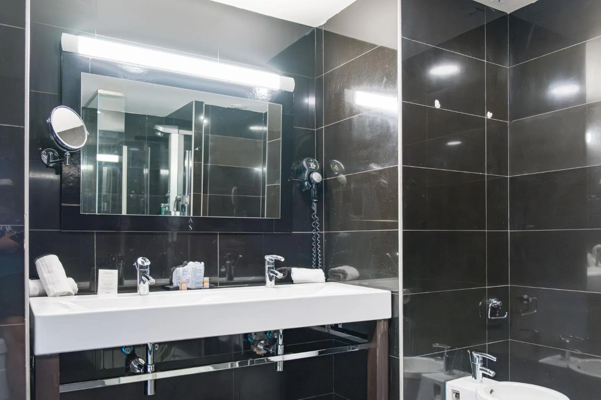 Shower in Bakour La Manga Splash