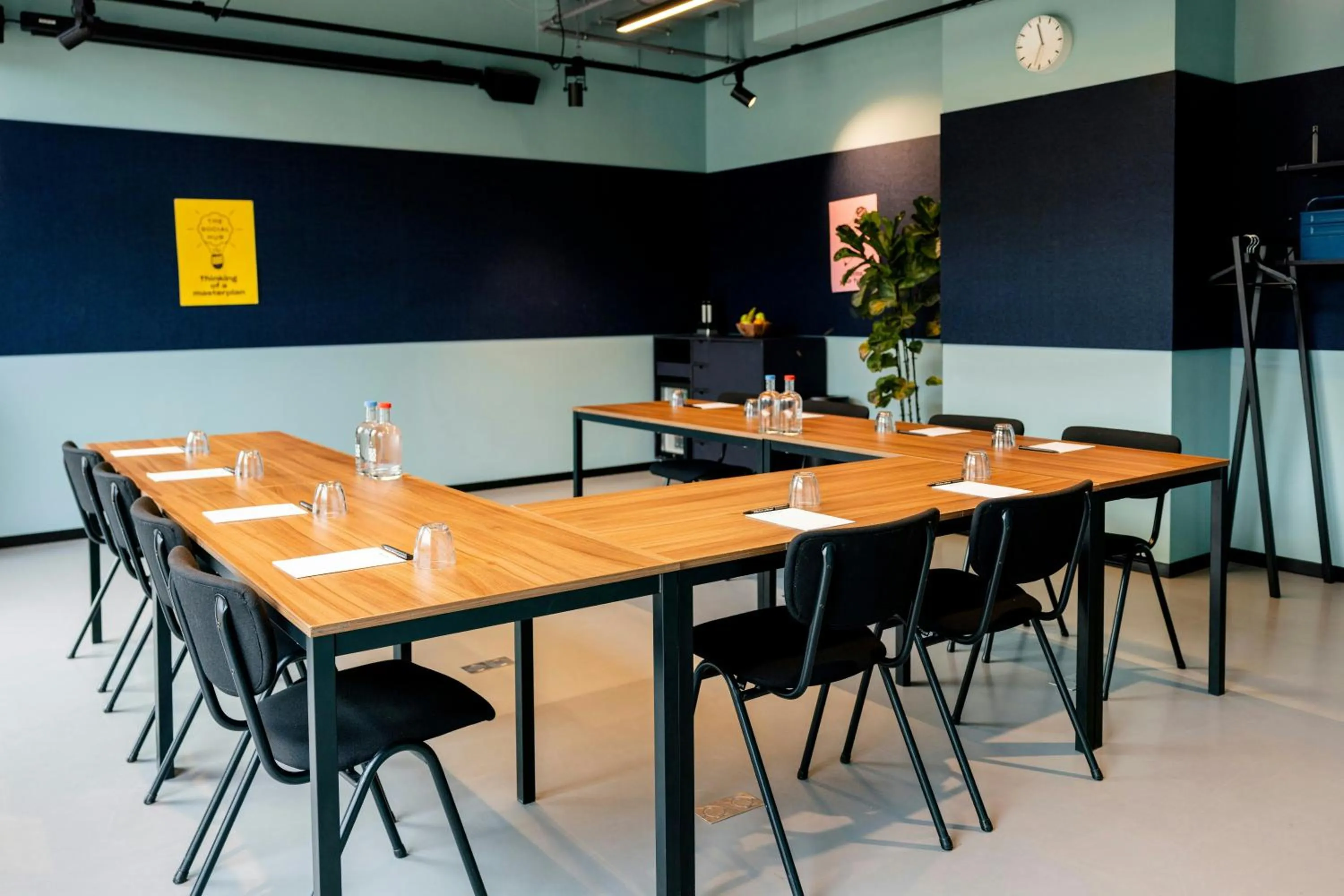 Meeting/conference room in The Social Hub Delft