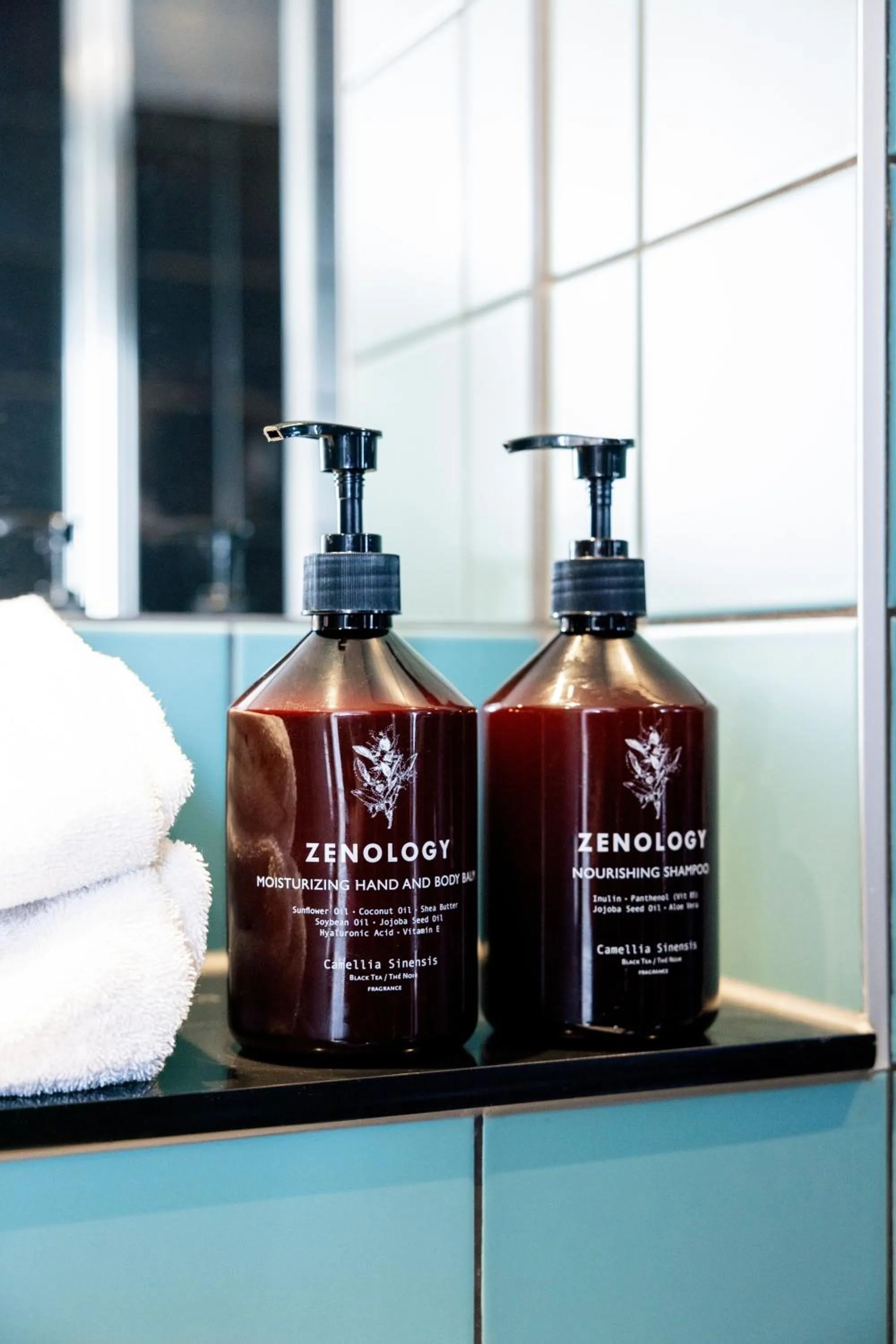 Superior Queen Room in The Social Hub Delft