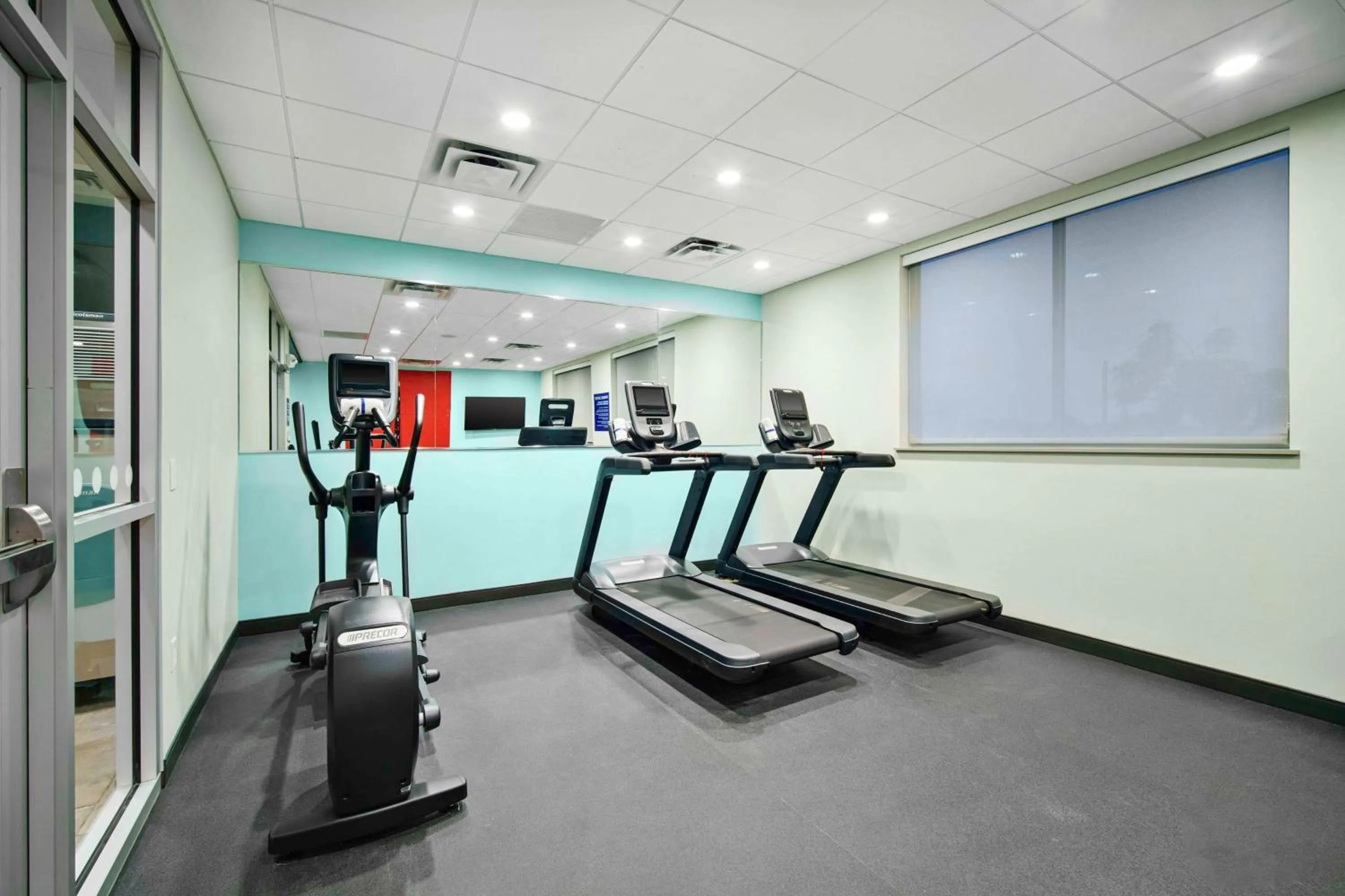 Fitness centre/facilities in Tru By Hilton Goodyear Phoenix West, Az