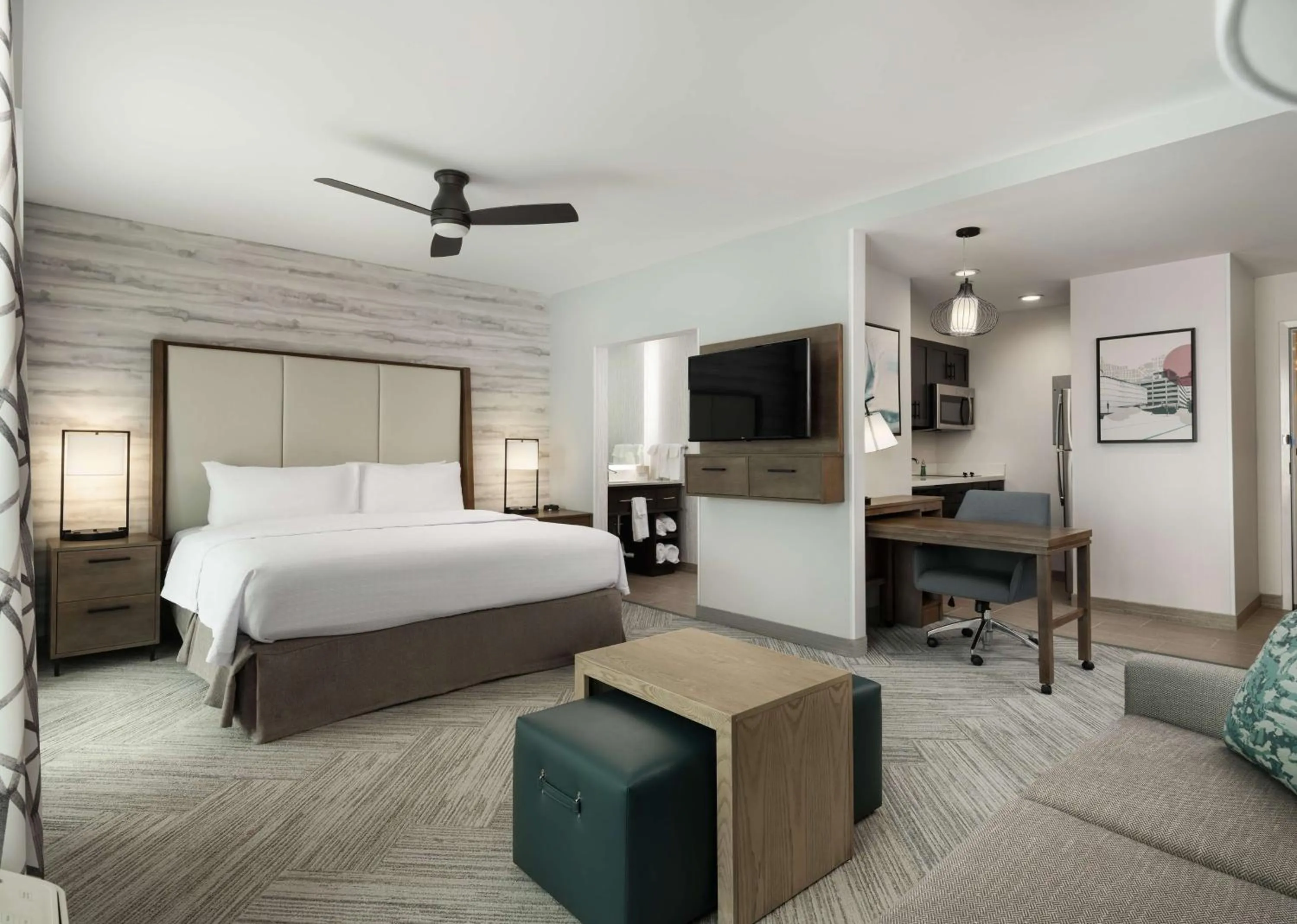 Living room, Bed in Homewood Suites By Hilton Jackson Fondren Medical District