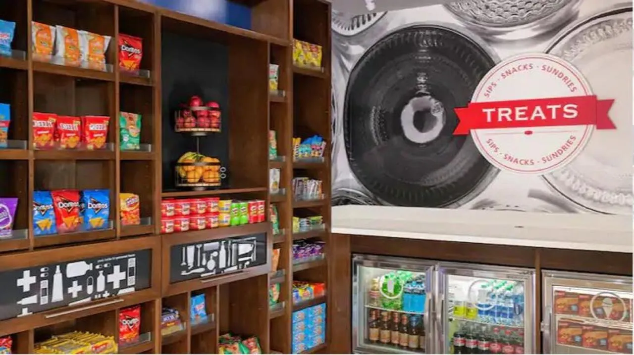 Supermarket/grocery shop in Hampton Inn Monahans, Tx