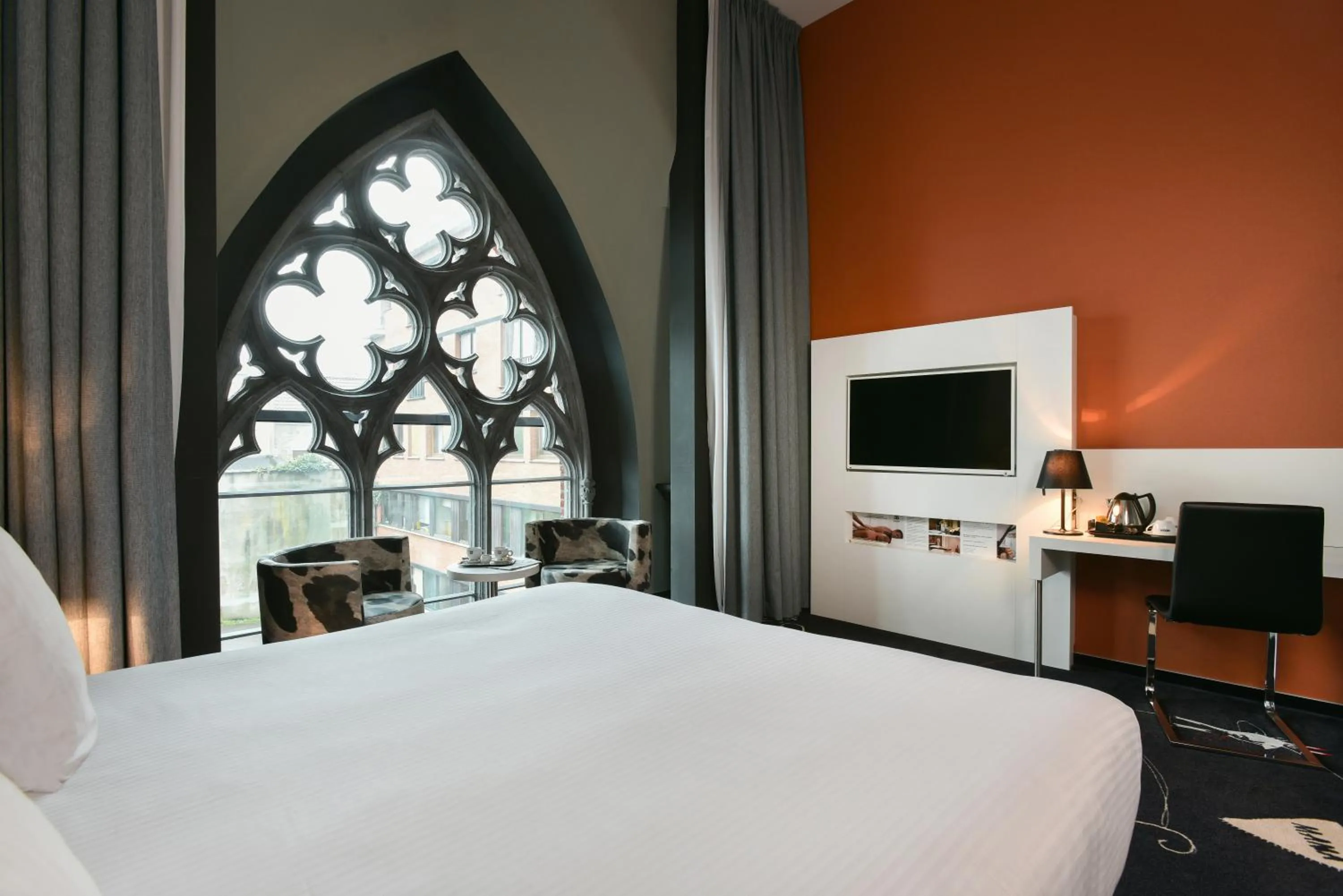 Photo of the whole room, Bed in Martin's Dream Hotel