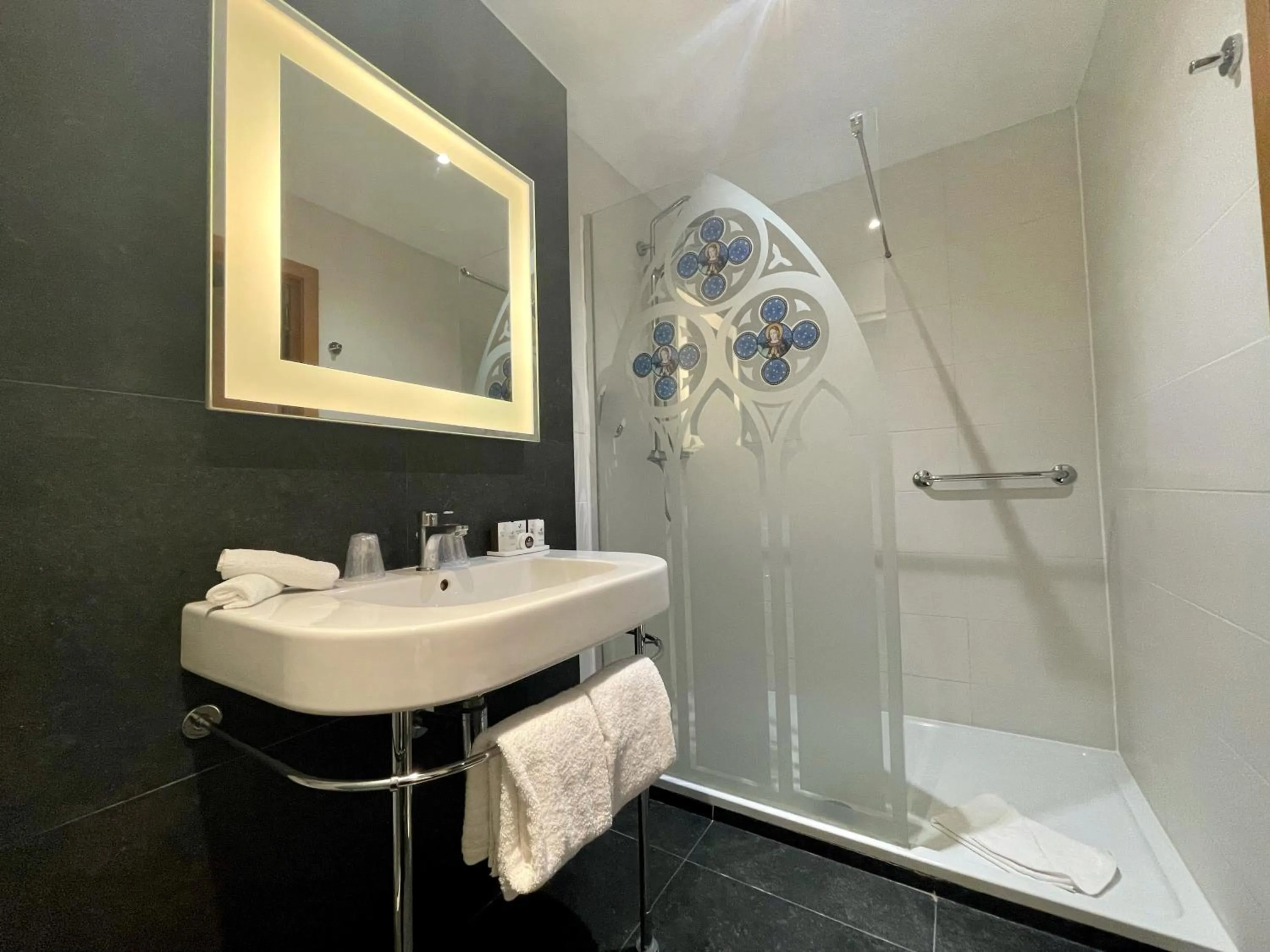 Bathroom in Martin's Dream Hotel