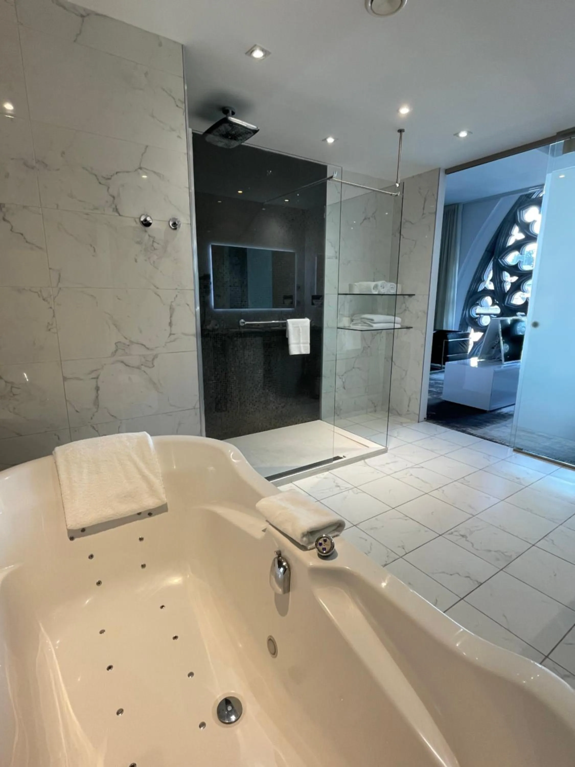 Shower in Martin's Dream Hotel