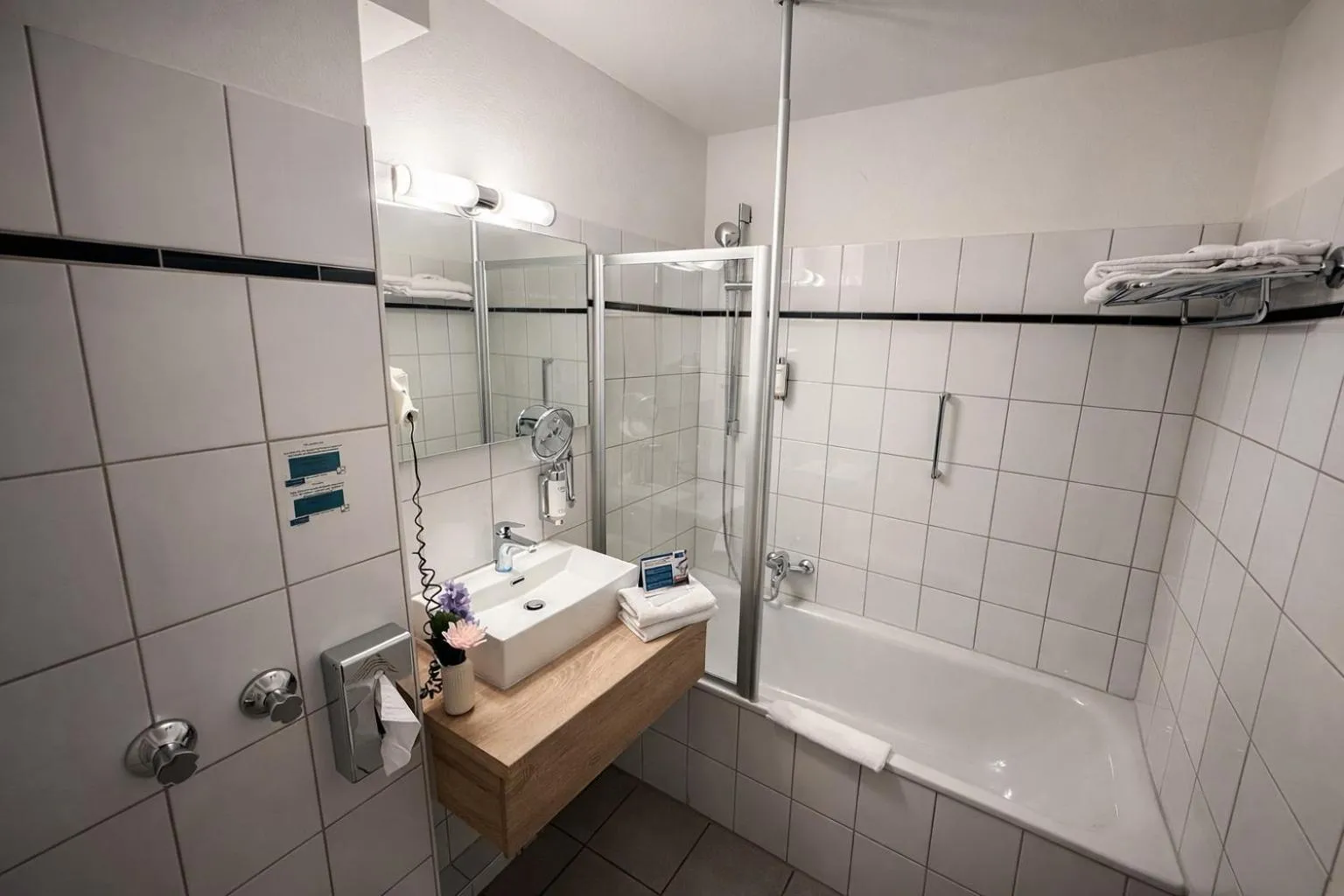 Bathroom in Hotel Rheinpark Rees