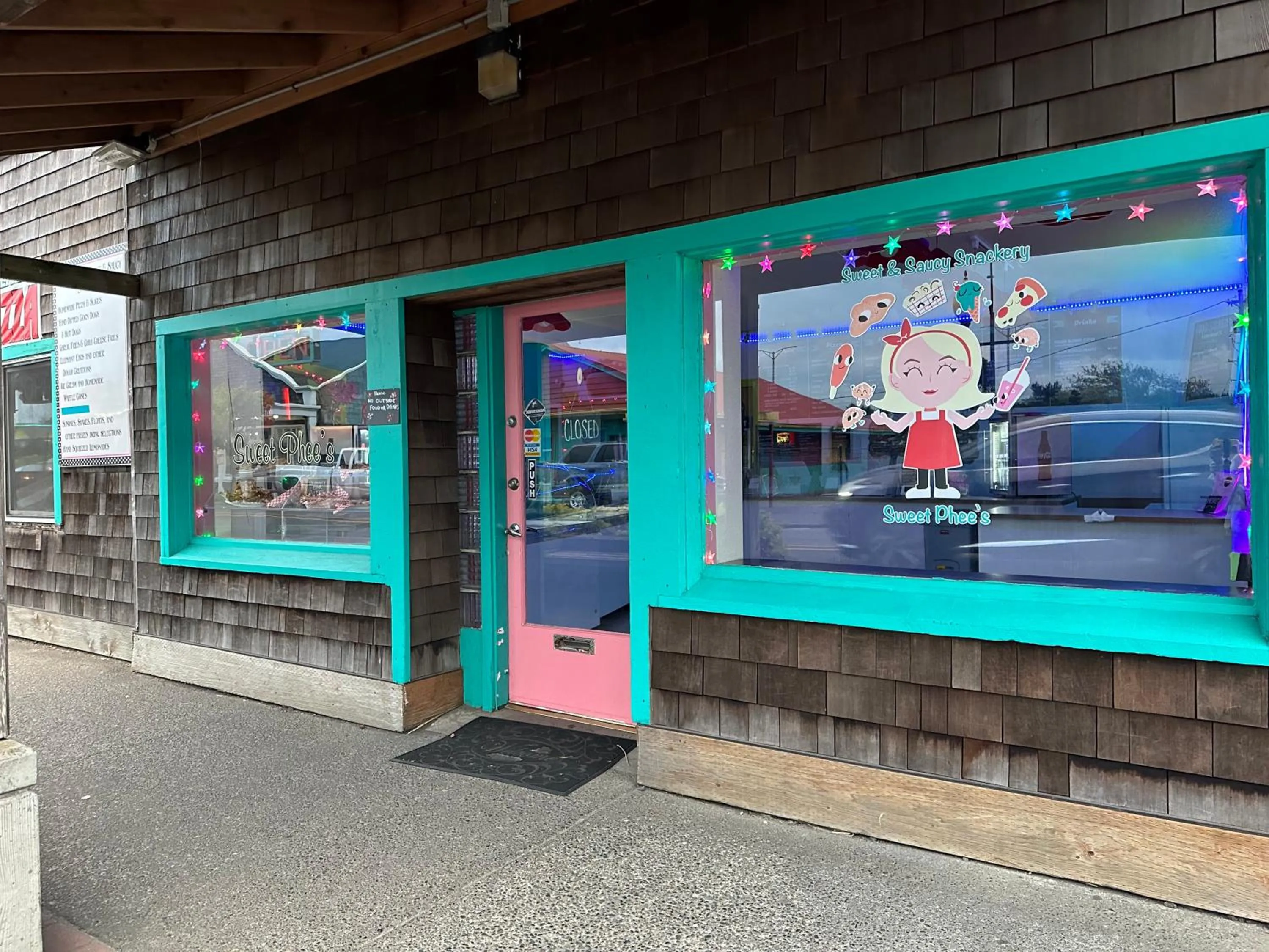 Neighbourhood in Coastal Inn and Suites