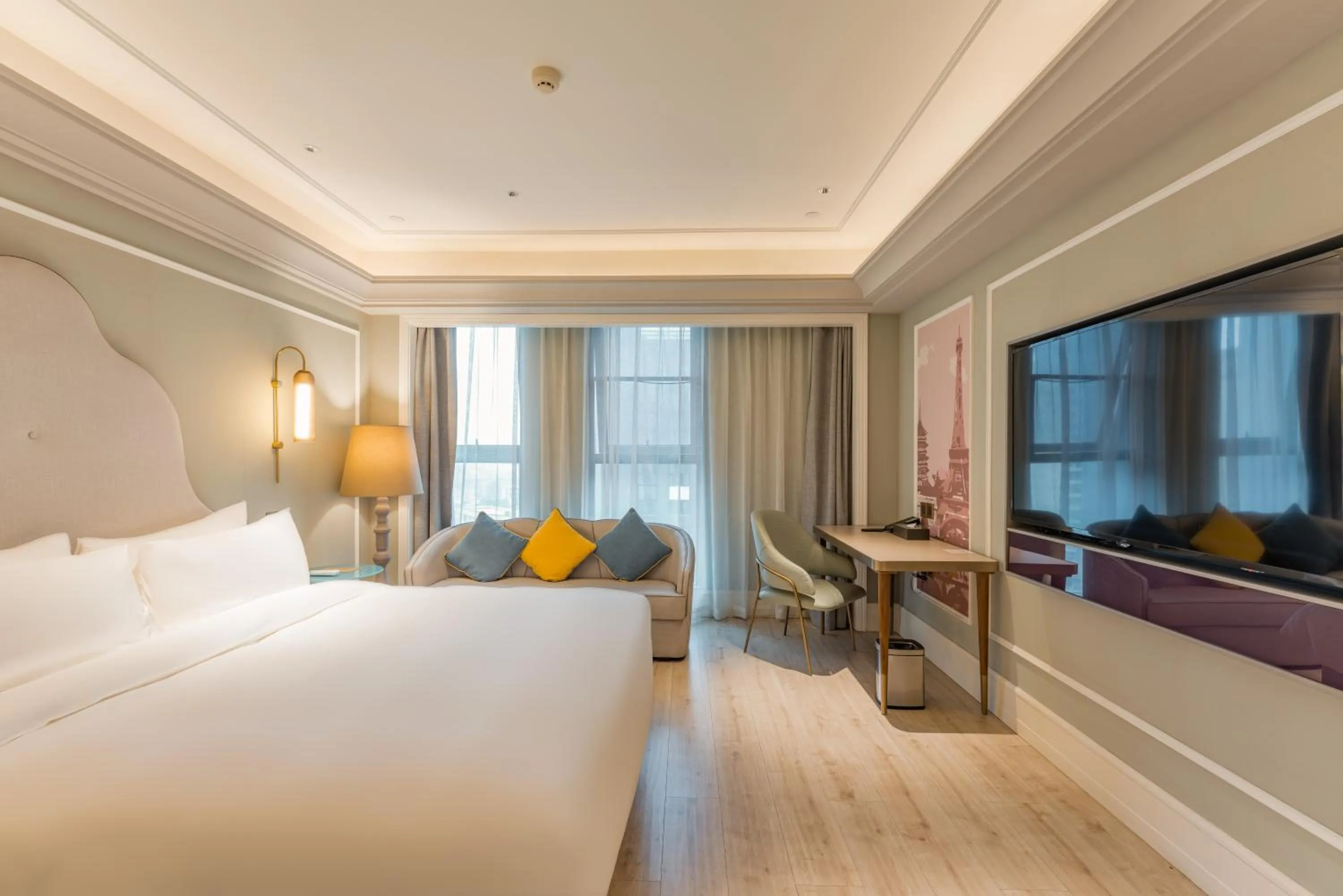 Bed in Mercure Hotel Hangzhou East Railway Station