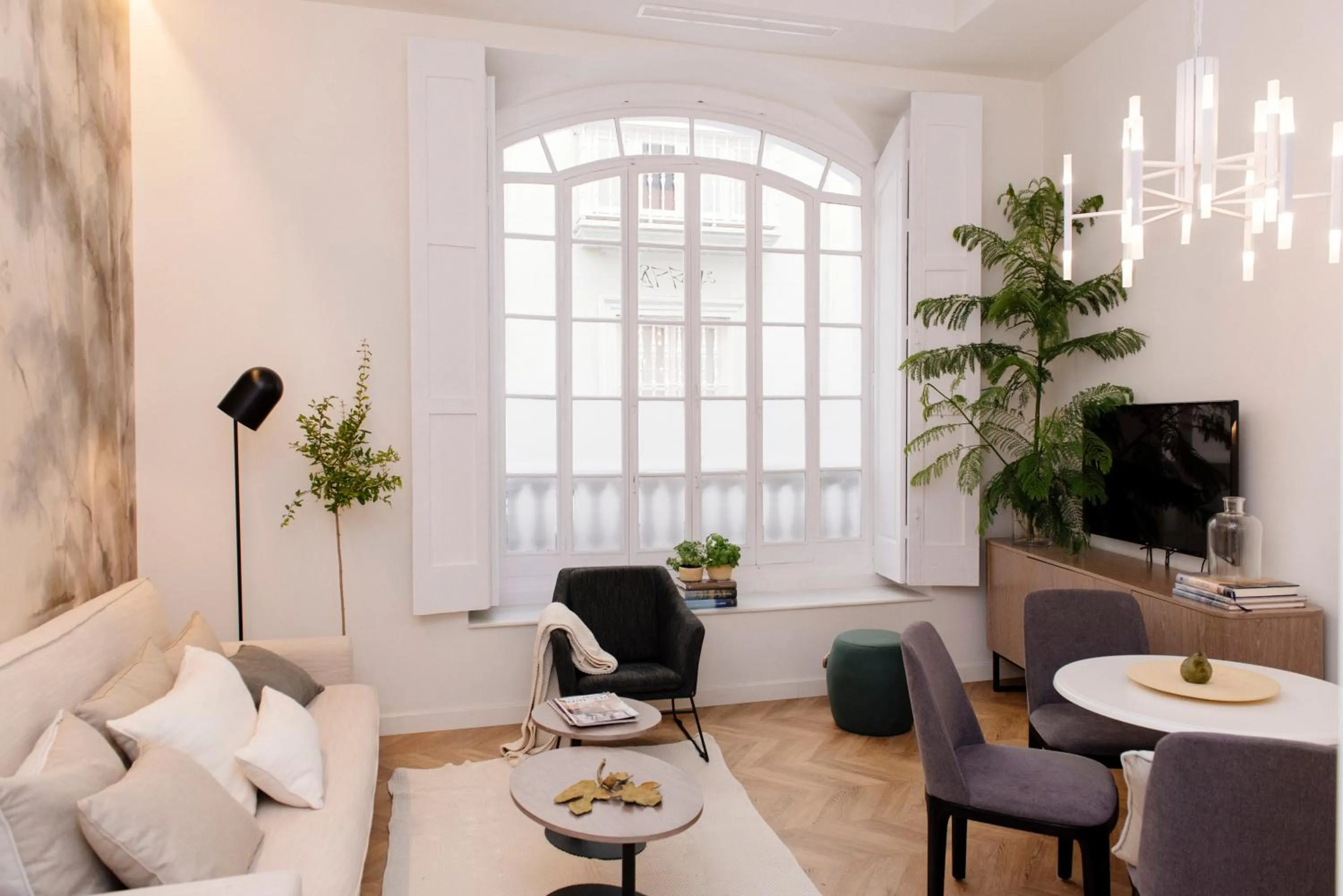 Living room in Plaza Mina Suites - Adults Recommended by Luxury Suites Cadiz