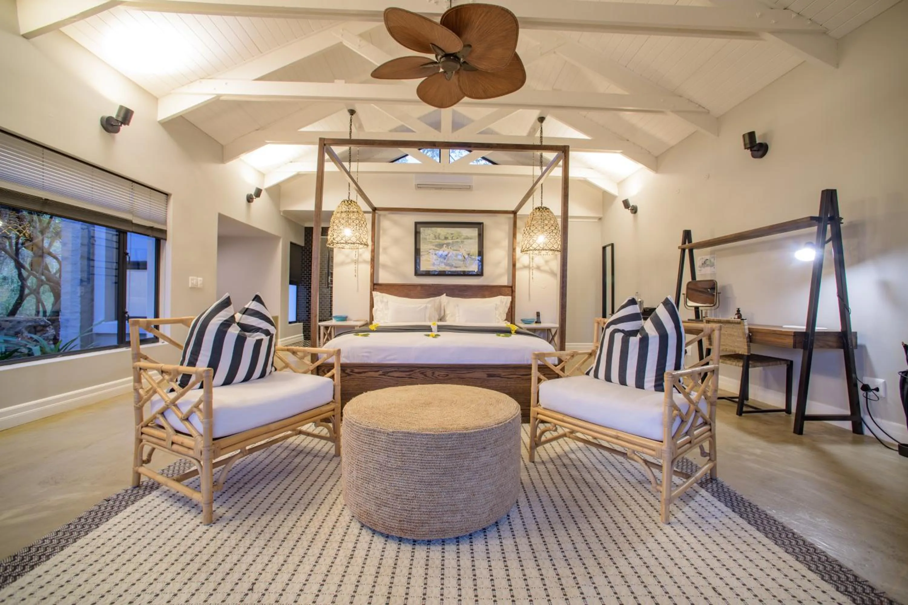 Bedroom in Valley Lodge - Babanango Game Reserve