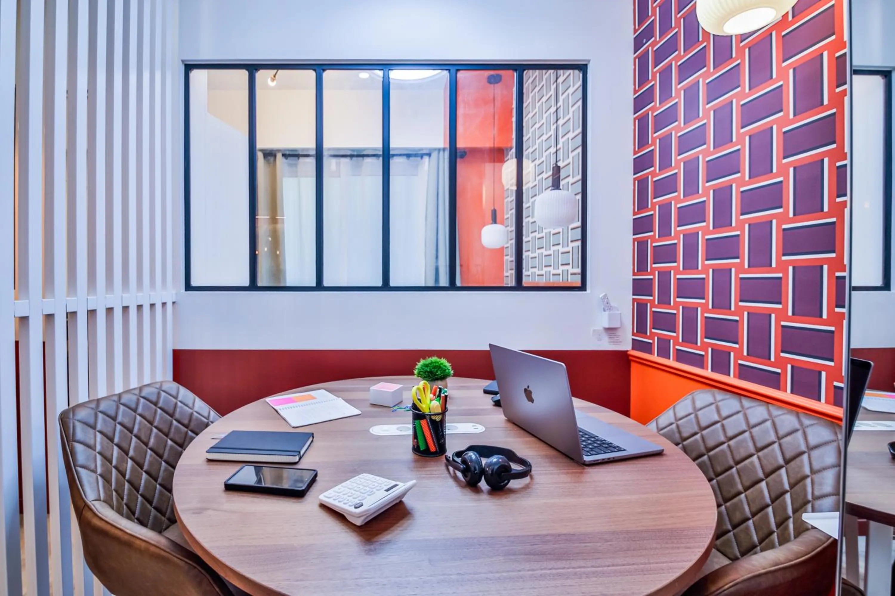 Seating area in WS Tour Eiffel - Saint-Charles