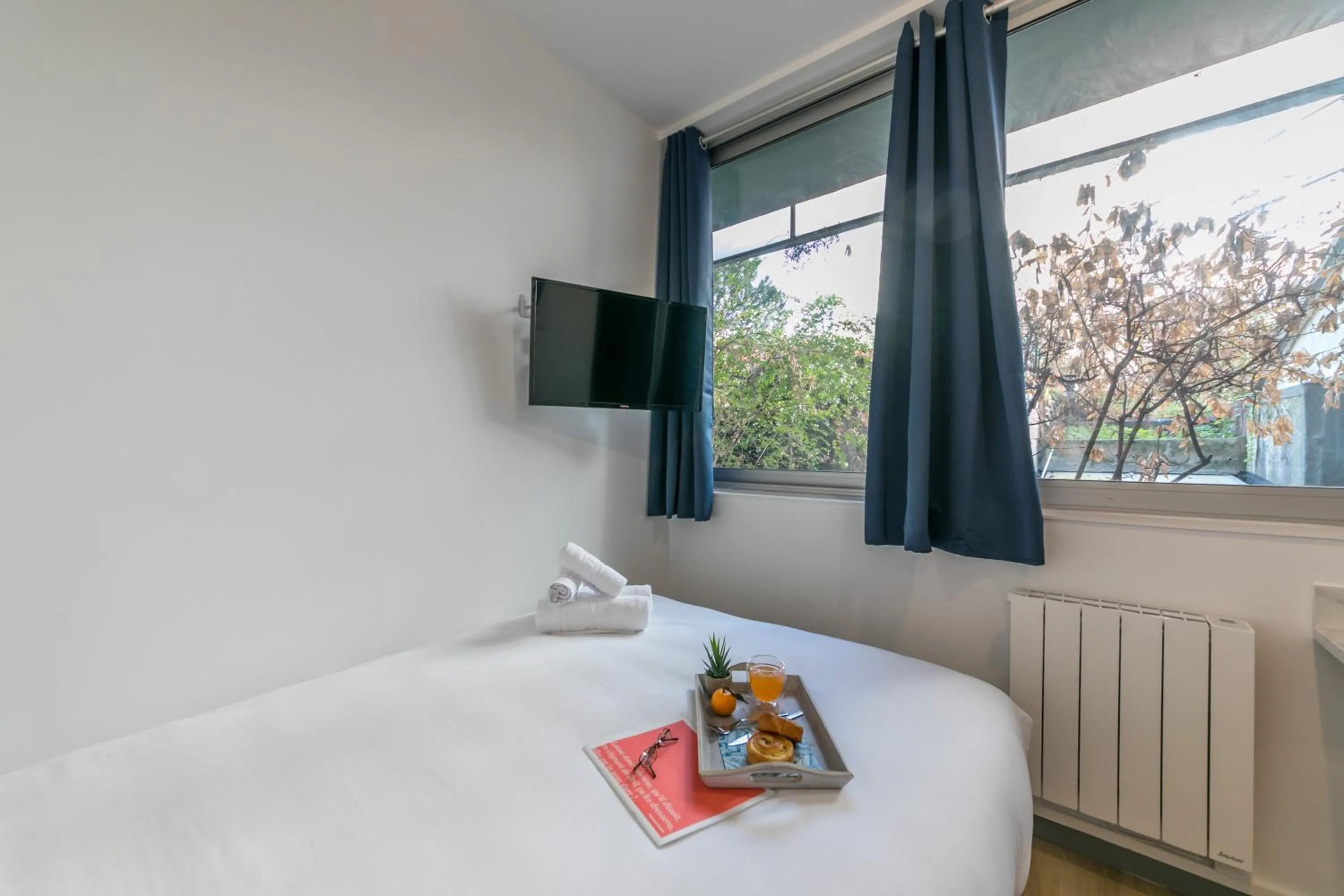 Other, Bed in WS Tour Eiffel - Saint-Charles