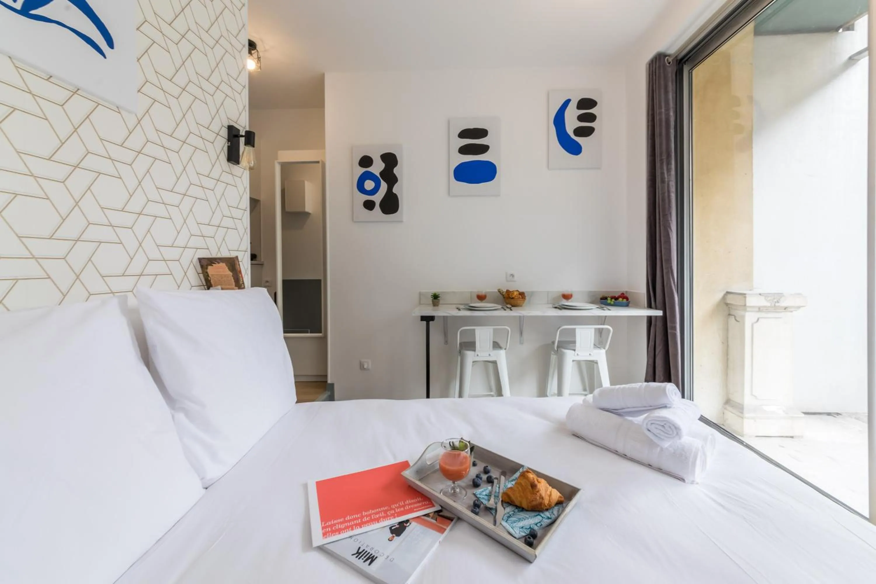 Bedroom, Bed in WS Tour Eiffel - Saint-Charles