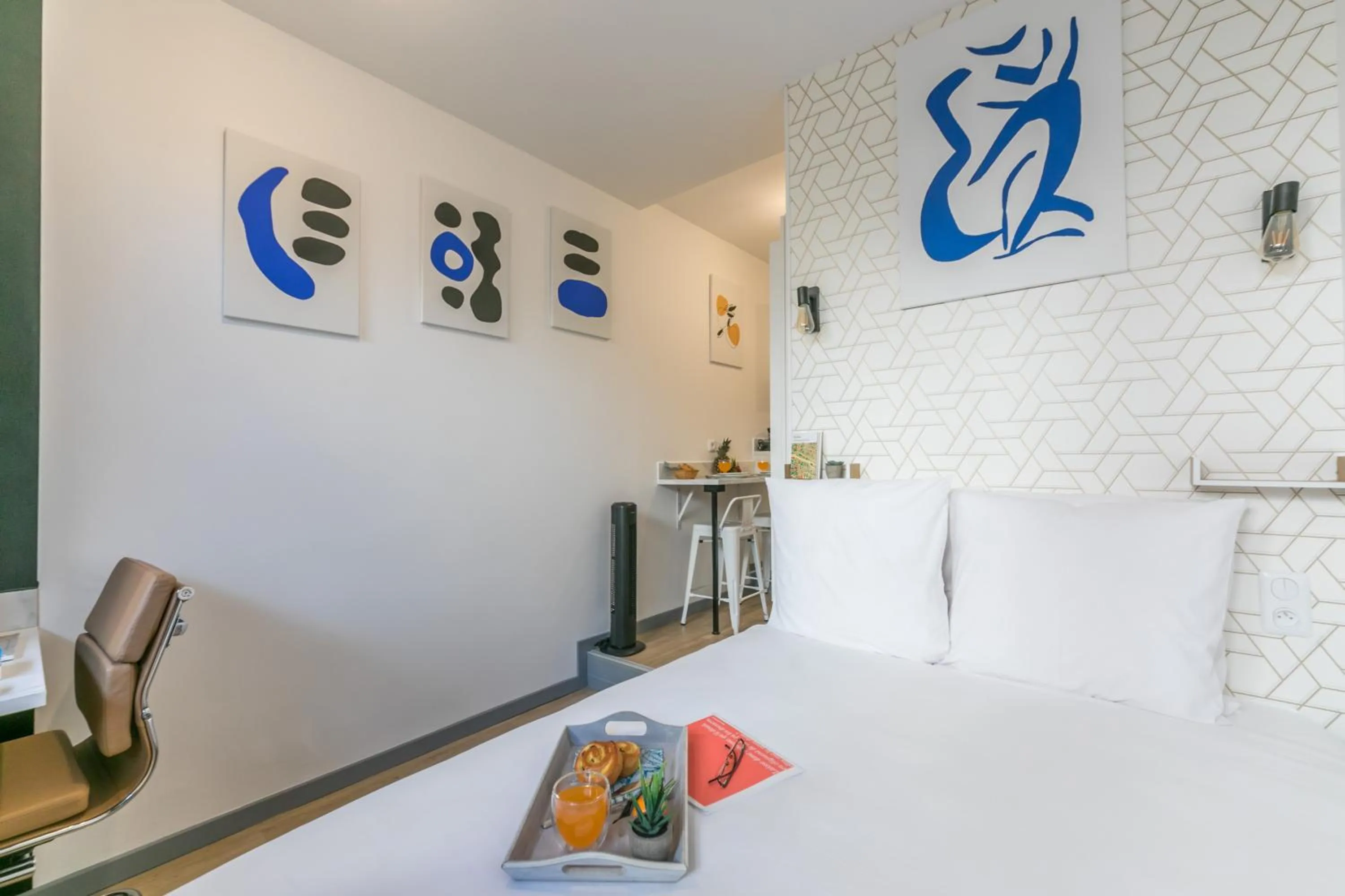 Bedroom in WS Tour Eiffel - Saint-Charles