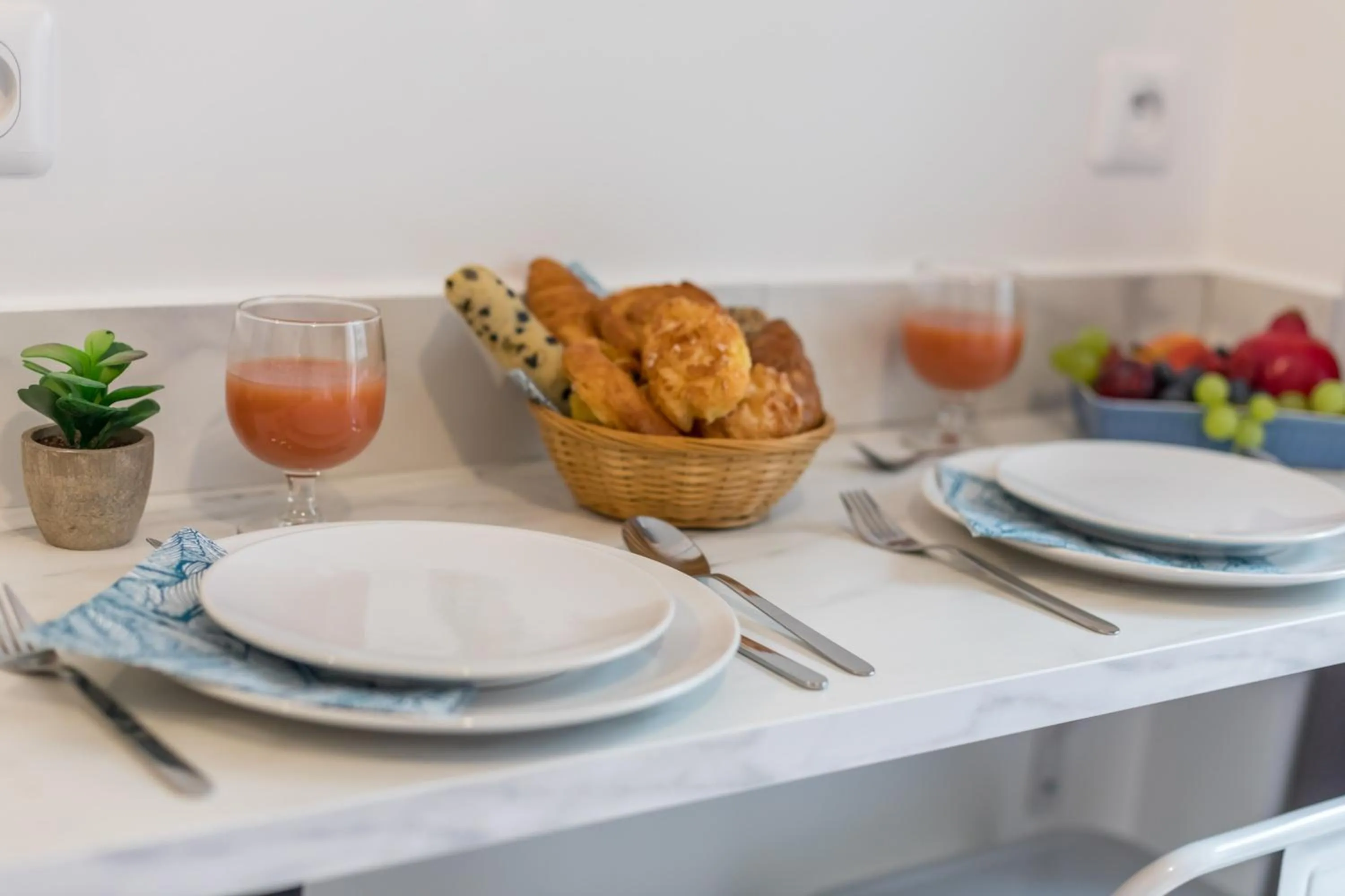 Seating area in WS Tour Eiffel - Saint-Charles