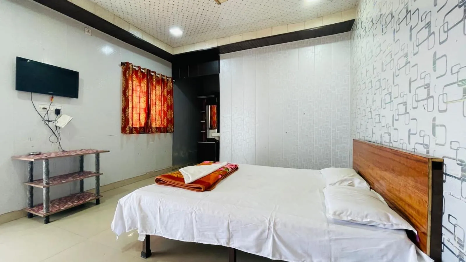 Bed in Kaas Hill Resort