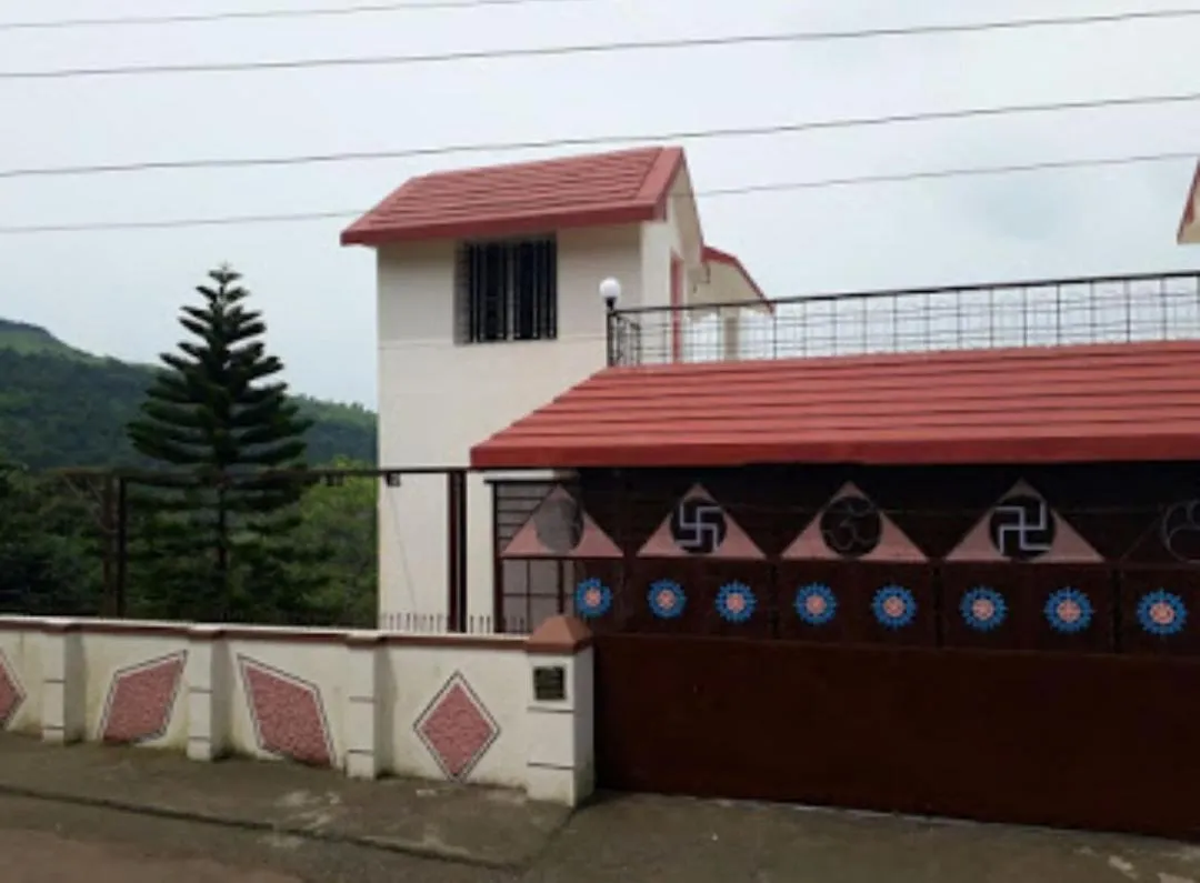Balcony/Terrace in Vamoose Laxmi Hill Resort