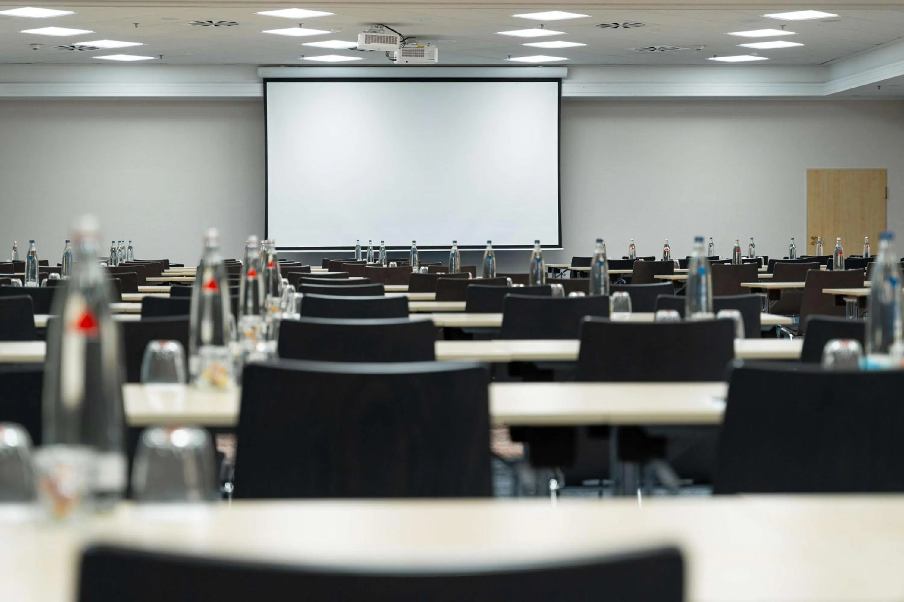 Meeting/conference room in Radisson Blu Hotel Dortmund