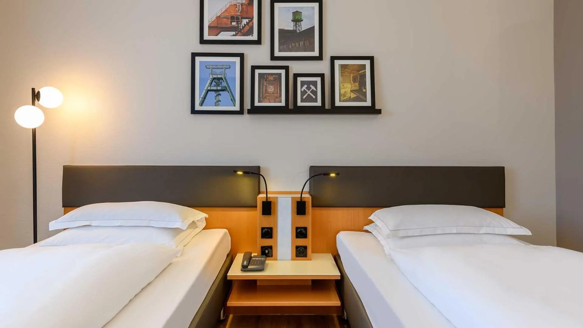 Bed in Mercure Hotel Bochum City