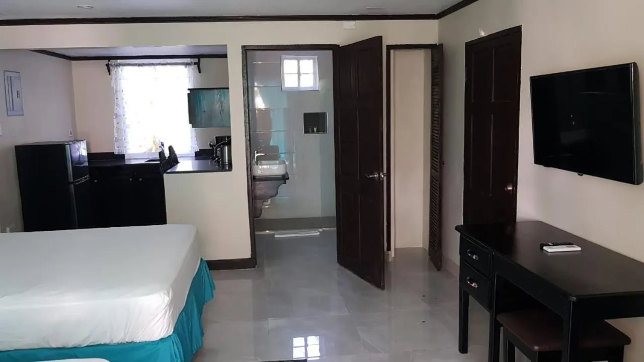 Photo of the whole room in Sand and Blue Seas