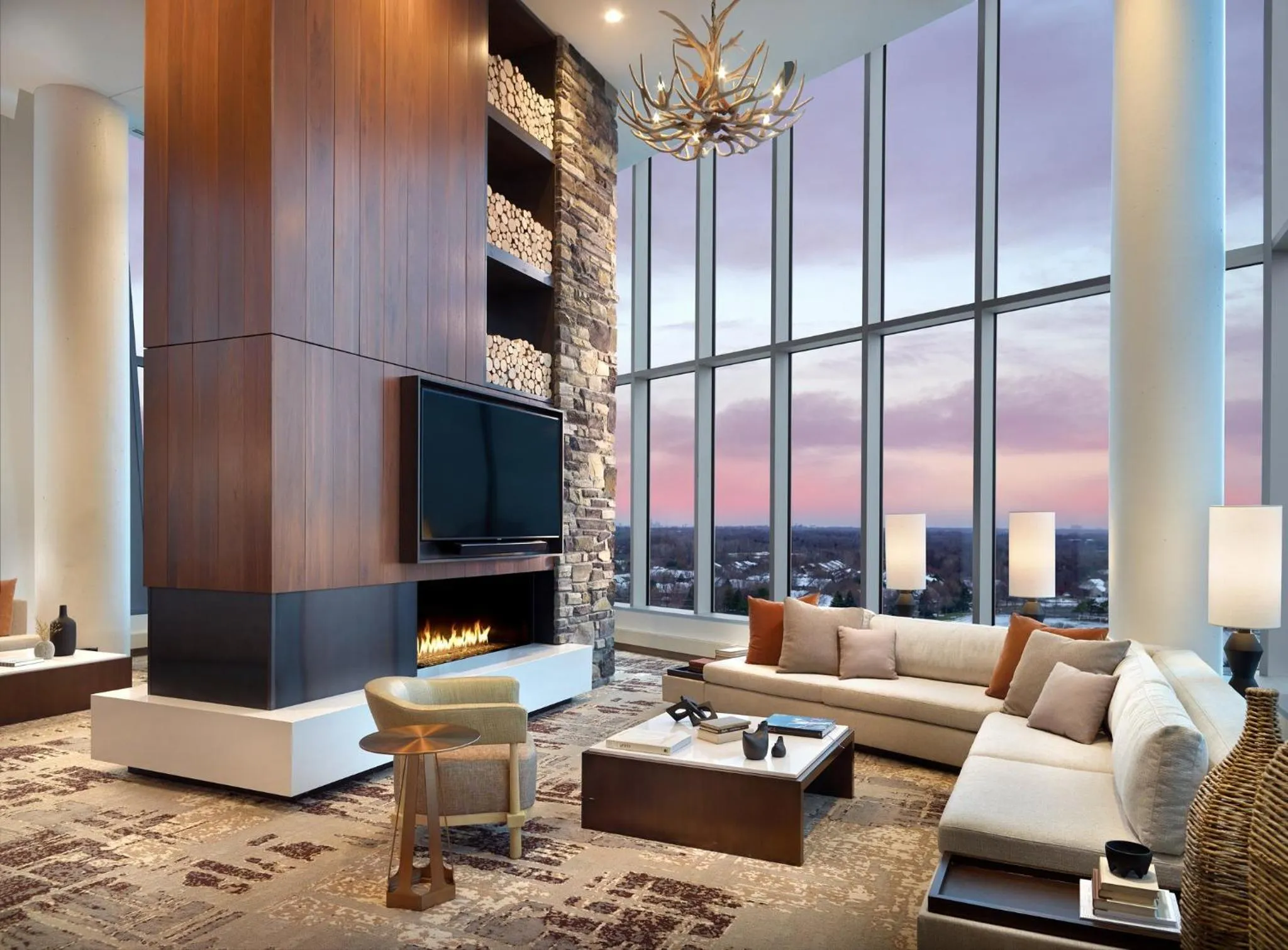 Photo of the whole room in Omni Viking Lakes