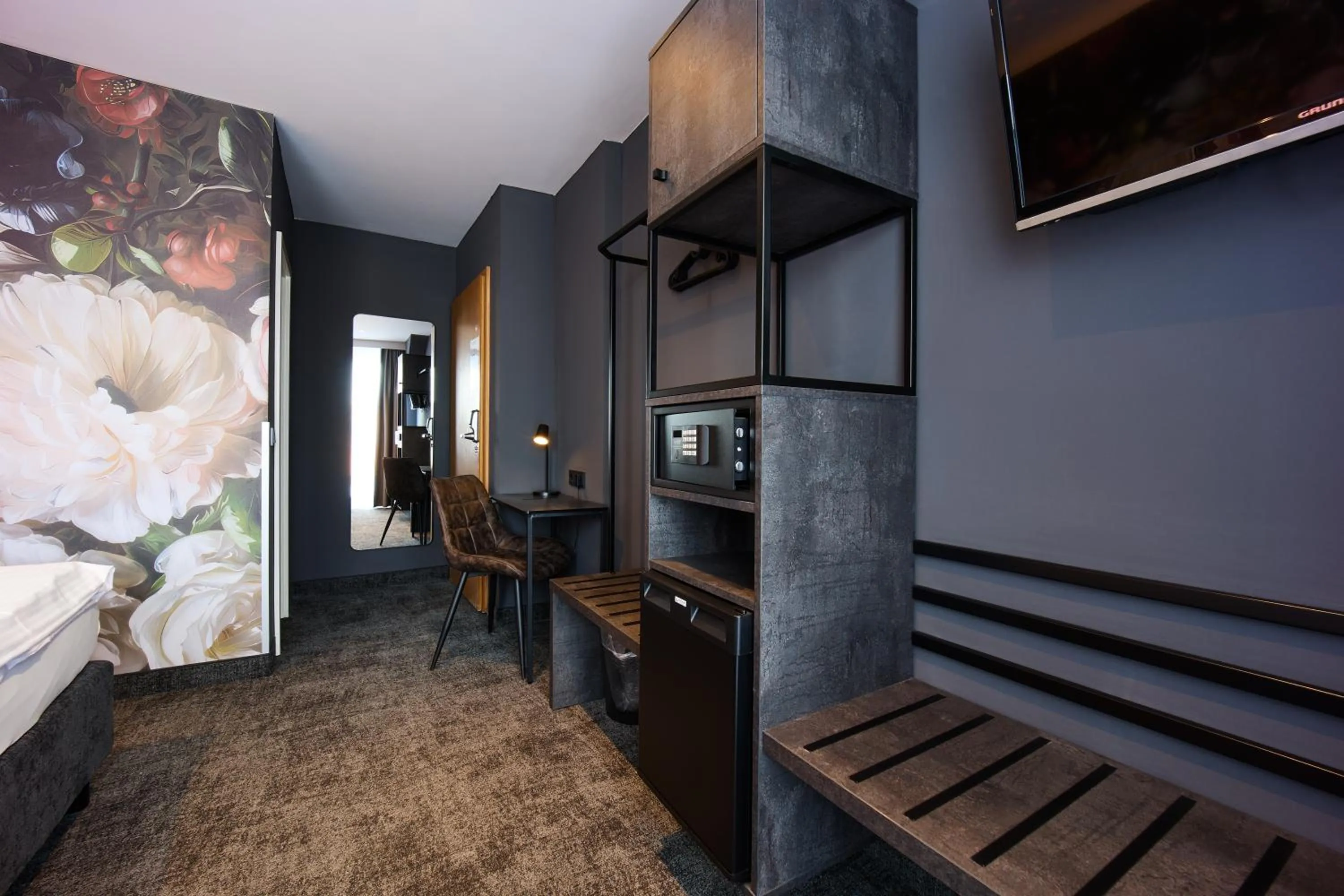 wardrobe in Hotel Elsen