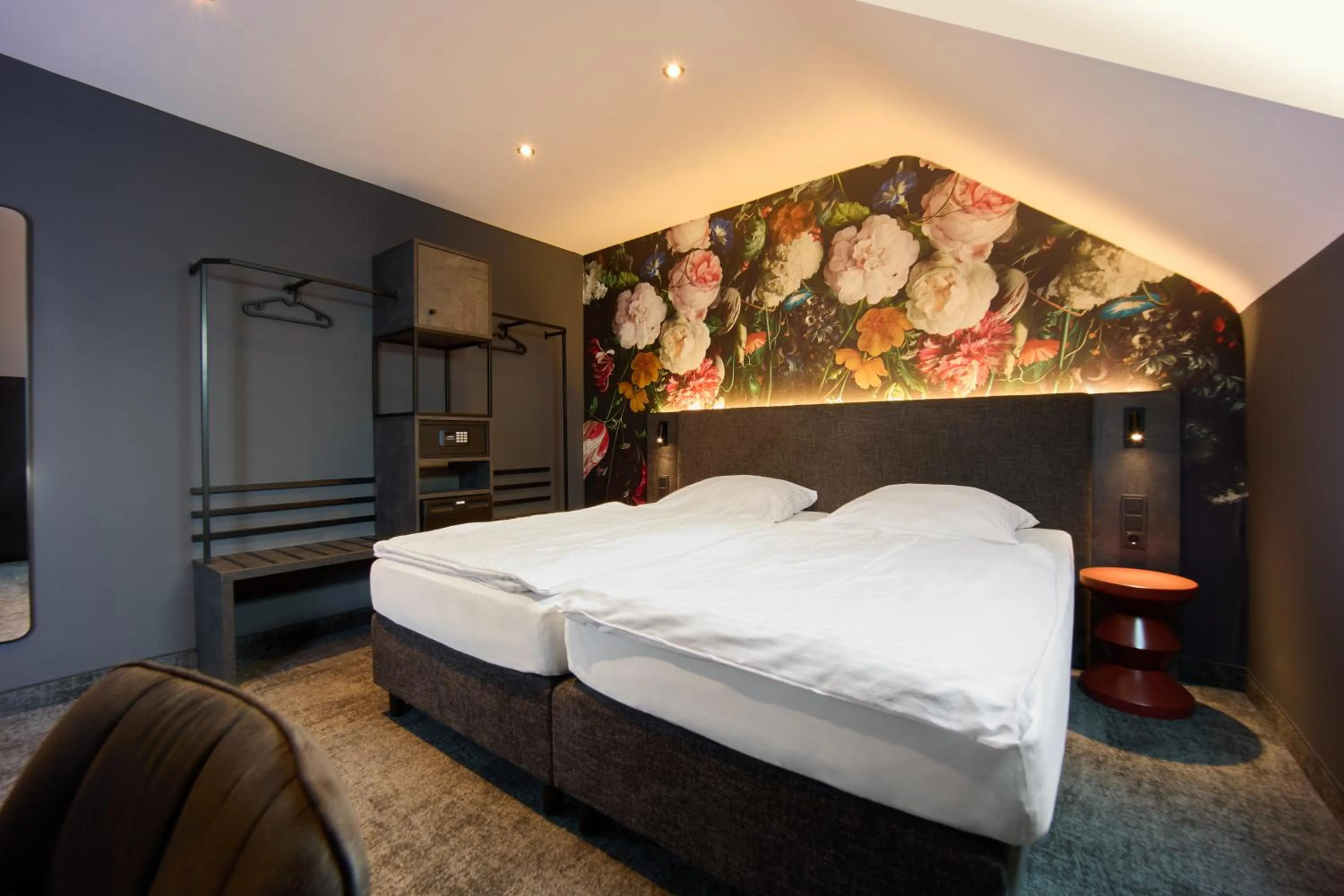 Photo of the whole room, Bed in Hotel Elsen