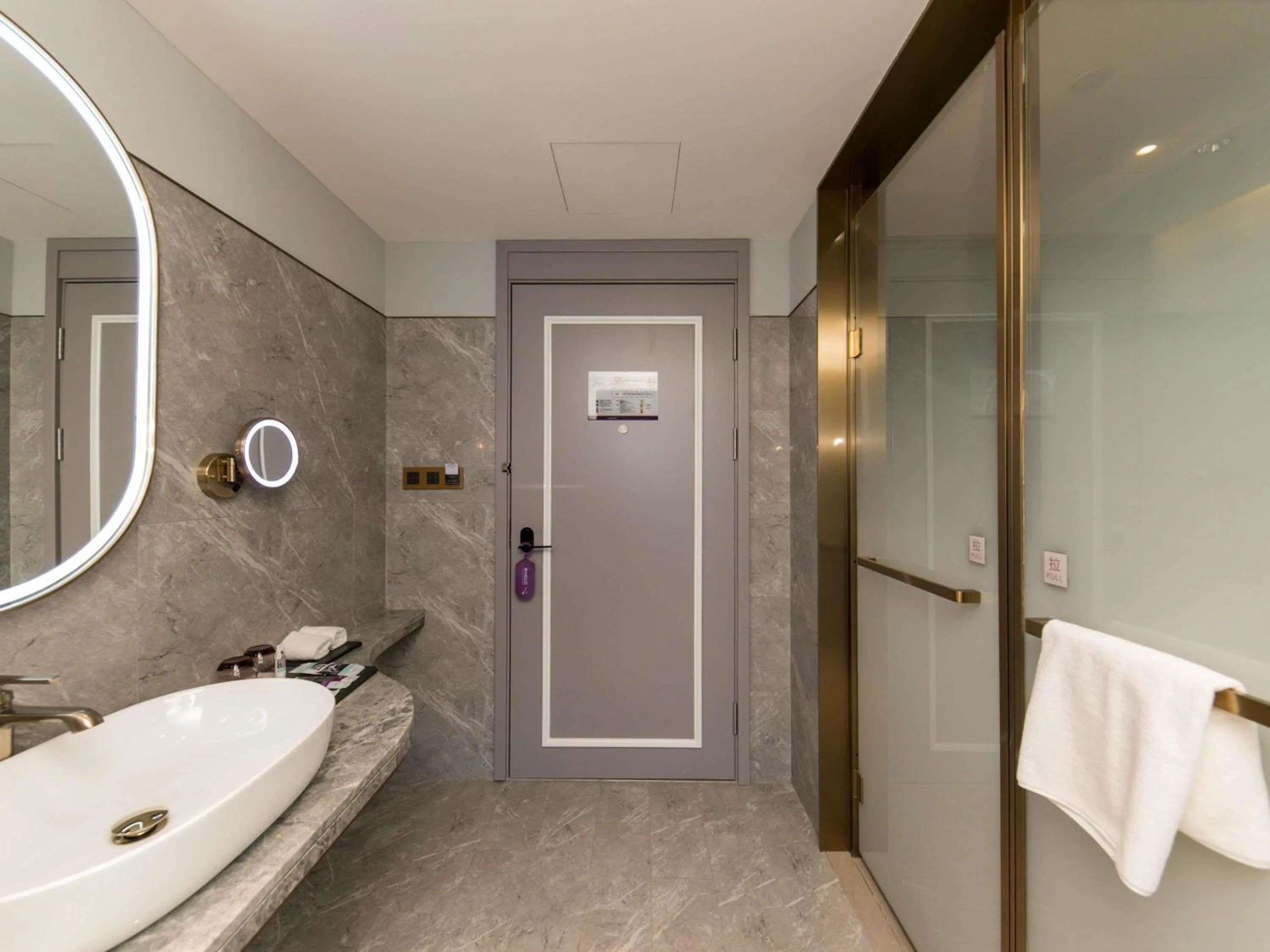 Bedroom in Mercure Turpan Downtown