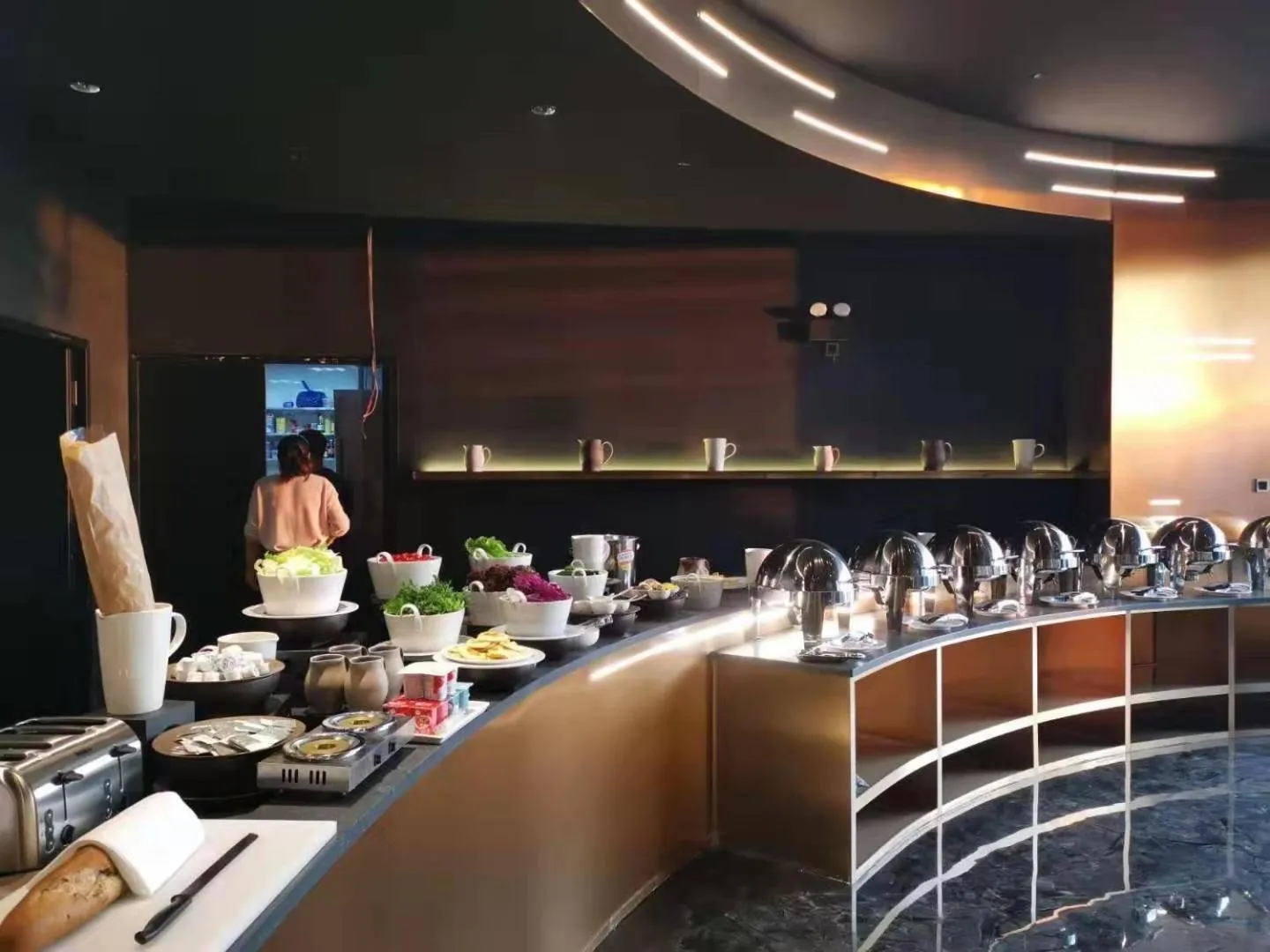 Restaurant/places to eat in Mercure Xiamen Zhongshan Road Pedestrian Street Seaview