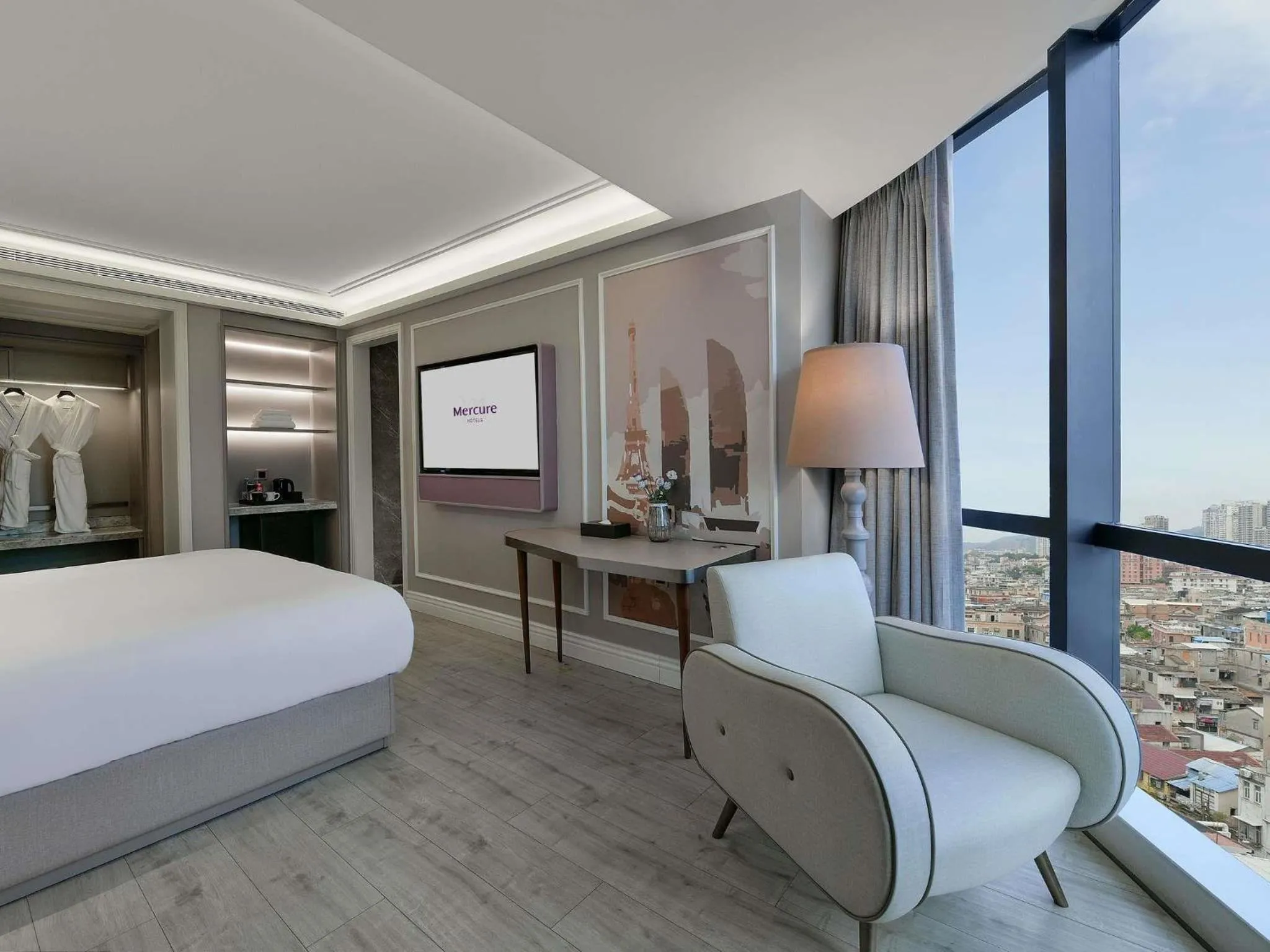 Bedroom, Bed in Mercure Xiamen Zhongshan Road Pedestrian Street Seaview
