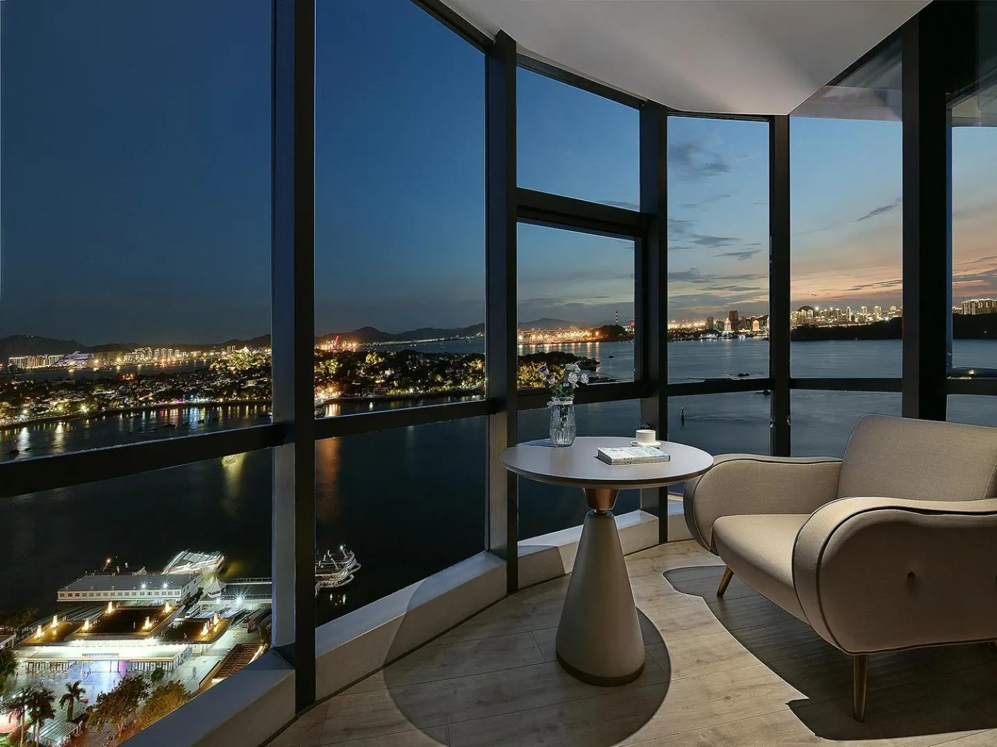 Natural landscape in Mercure Xiamen Zhongshan Road Pedestrian Street Seaview