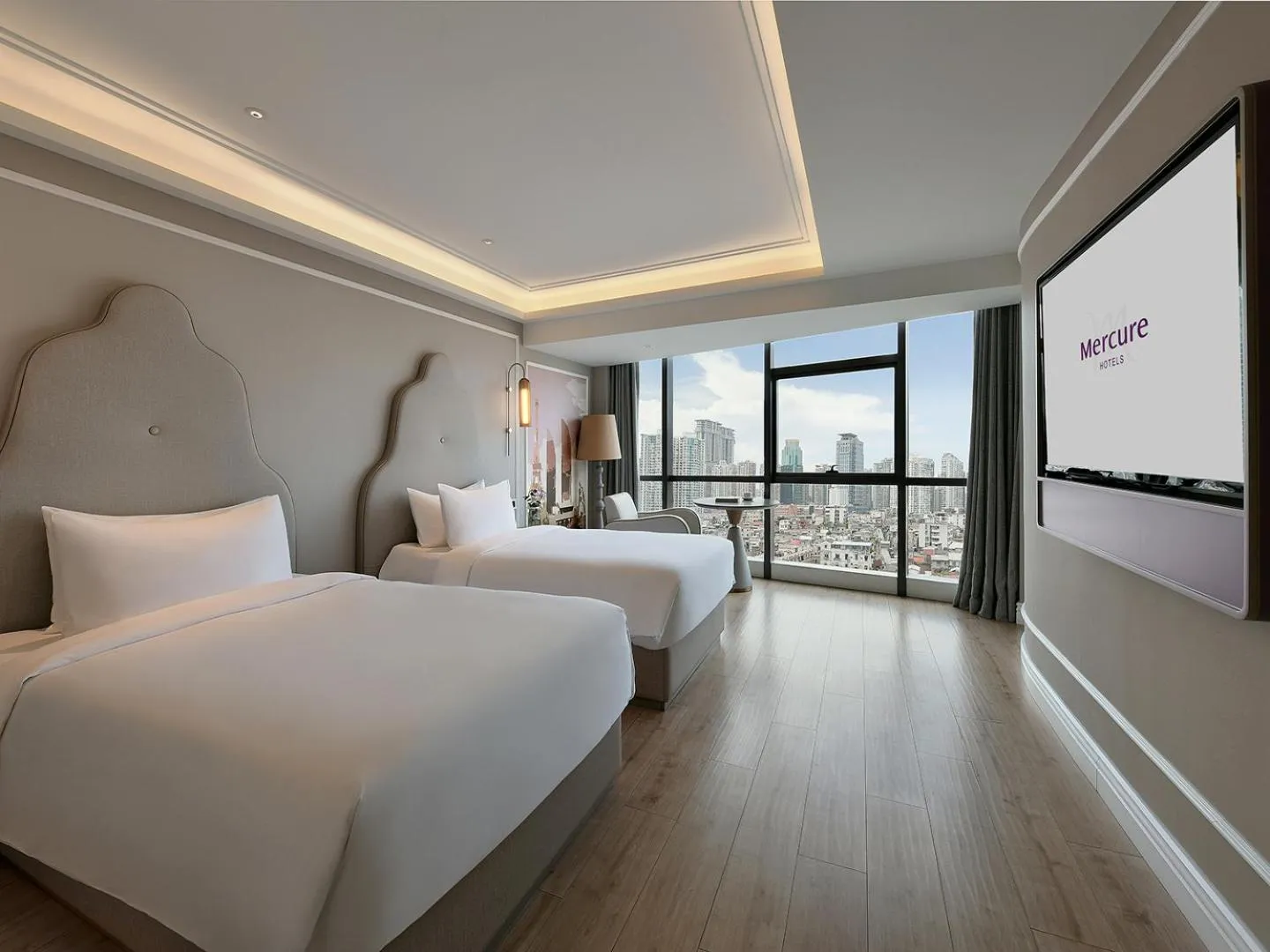 Bed in Mercure Xiamen Zhongshan Road Pedestrian Street Seaview