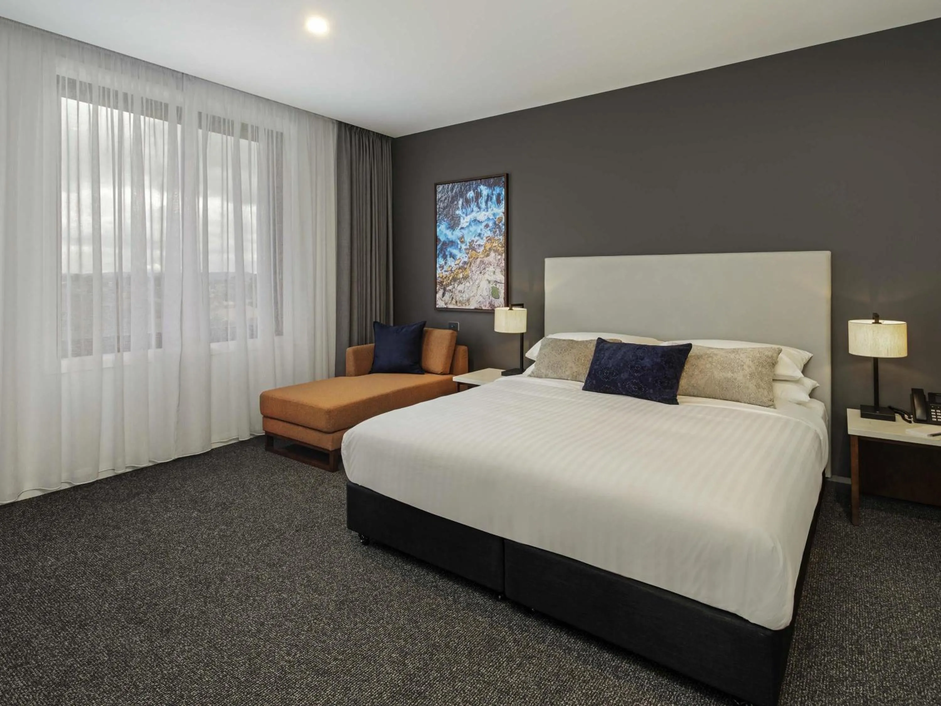 Bedroom, Bed in Mantra Traralgon