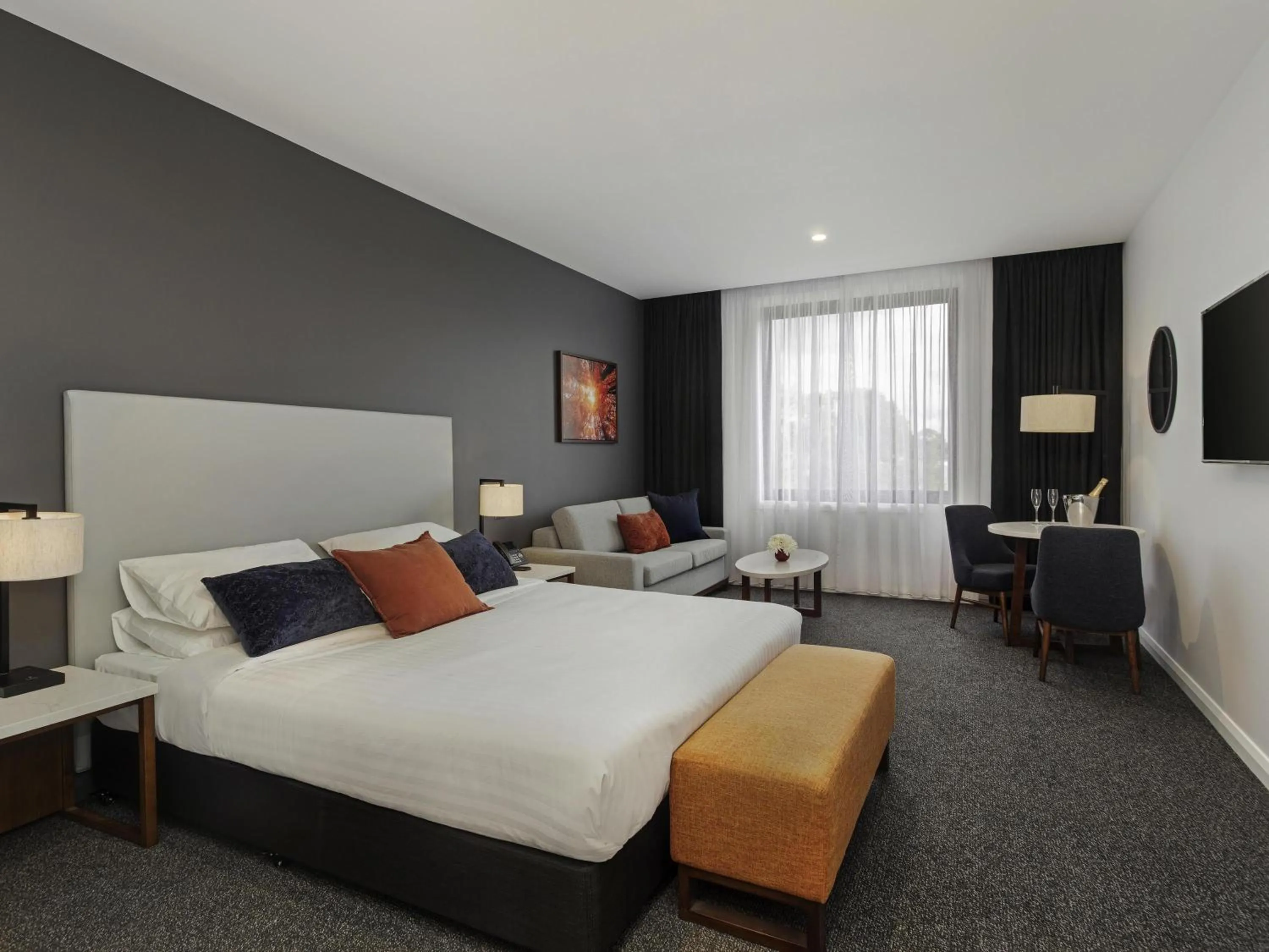 Bedroom, Bed in Mantra Traralgon