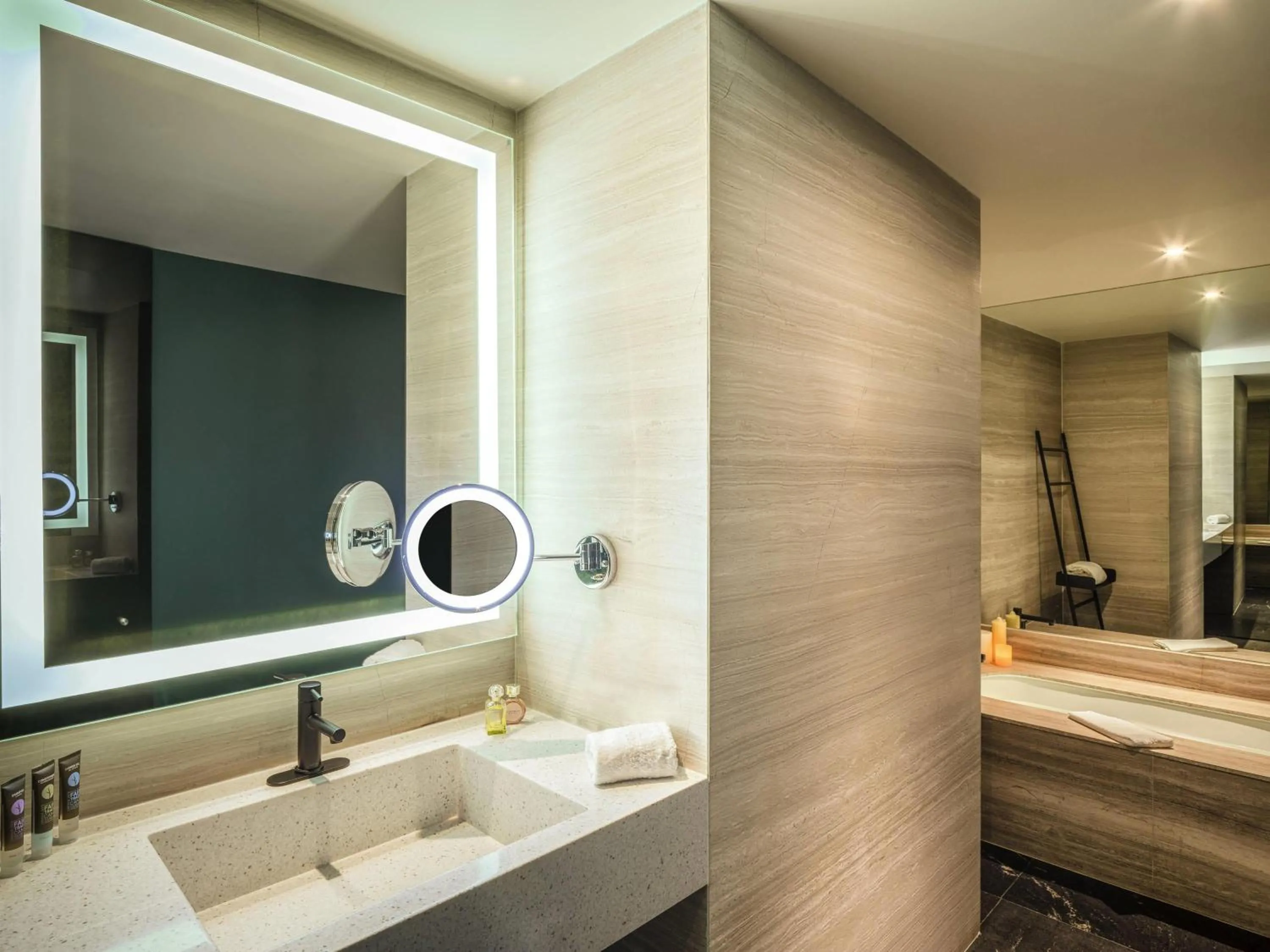 Bedroom in Novotel Mexico City Toreo