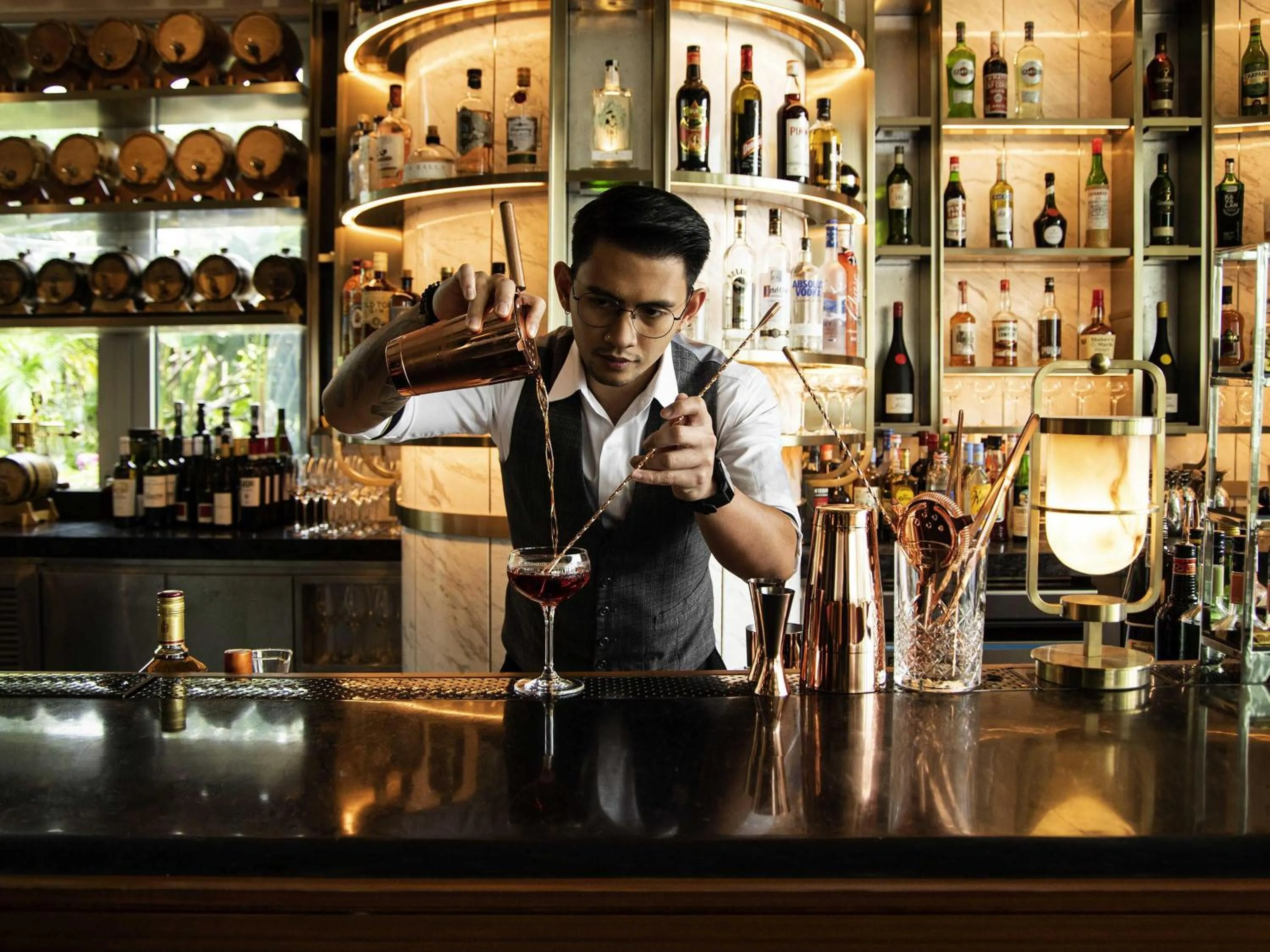 Restaurant/places to eat in The Silveri Hotel Hong Kong - MGallery Collection