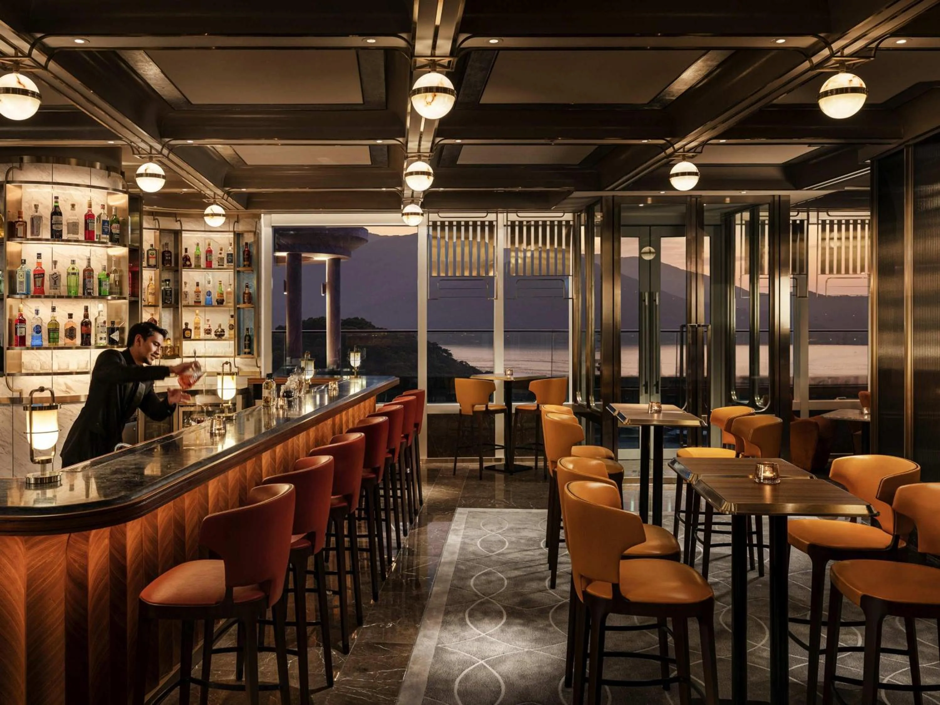 Restaurant/places to eat in The Silveri Hotel Hong Kong - MGallery Collection