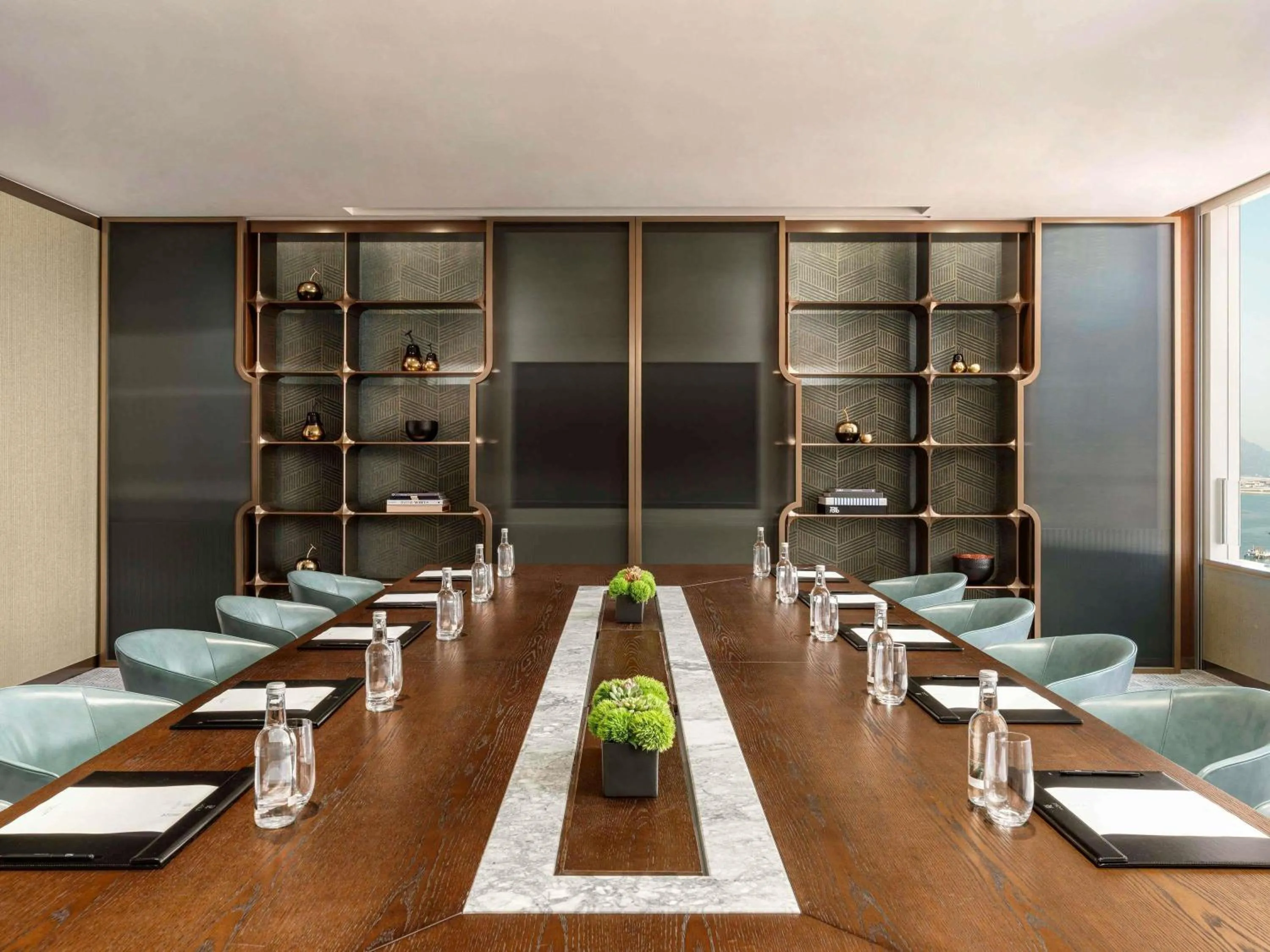Meeting/conference room in The Silveri Hotel Hong Kong - MGallery Collection