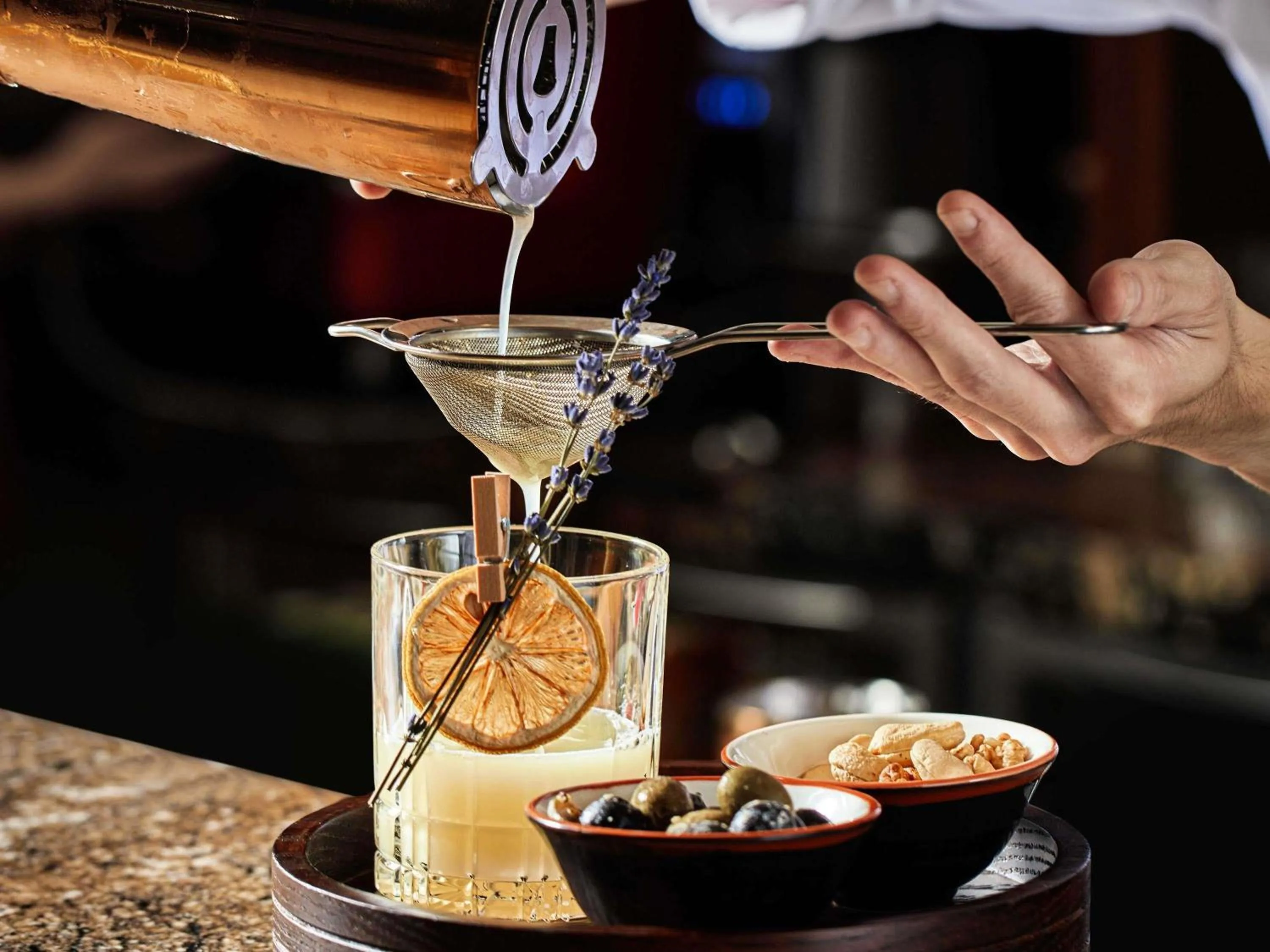 Lounge or bar in Grand Mercure Hanoi