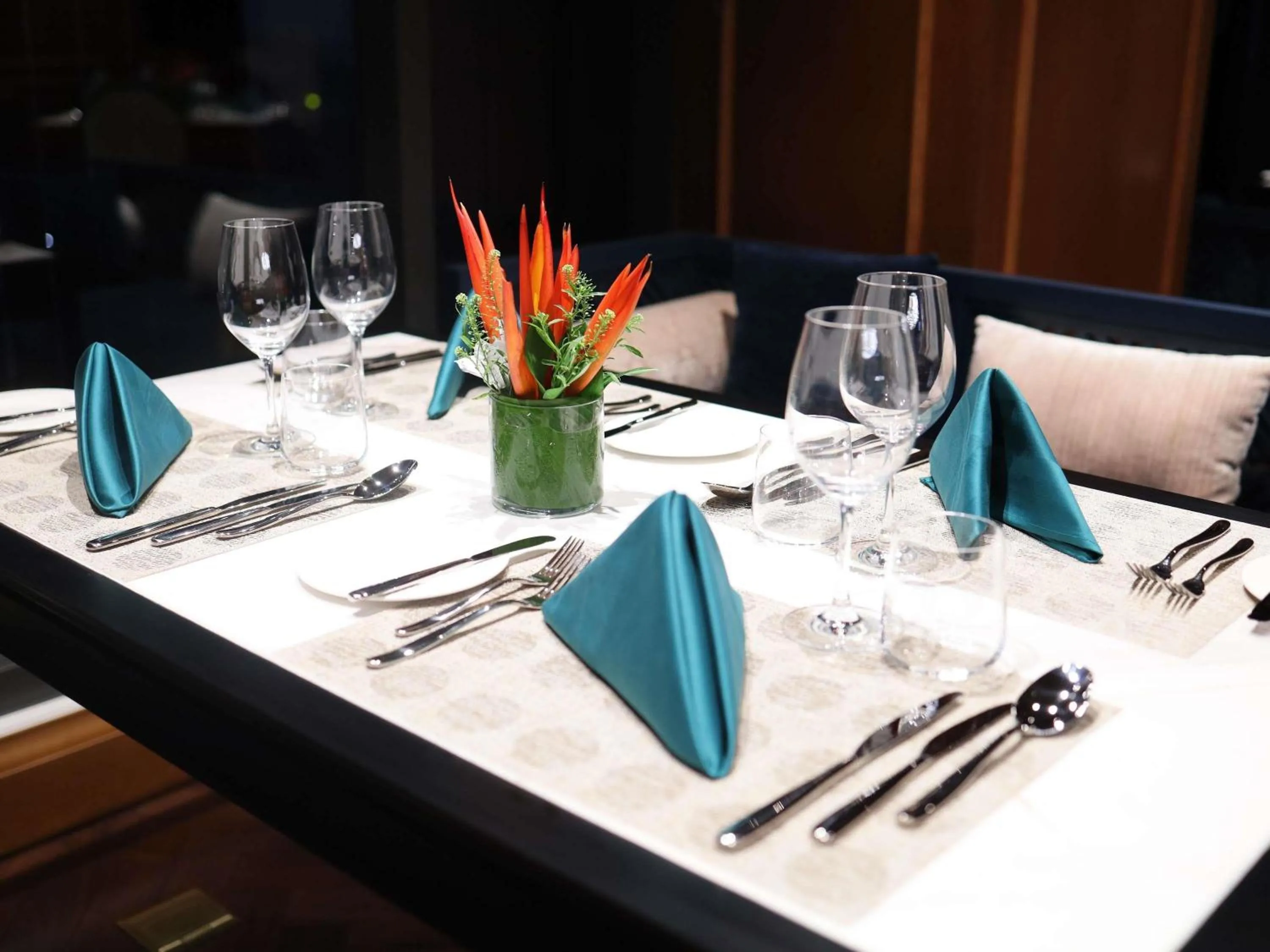 Restaurant/places to eat in Grand Mercure Hanoi