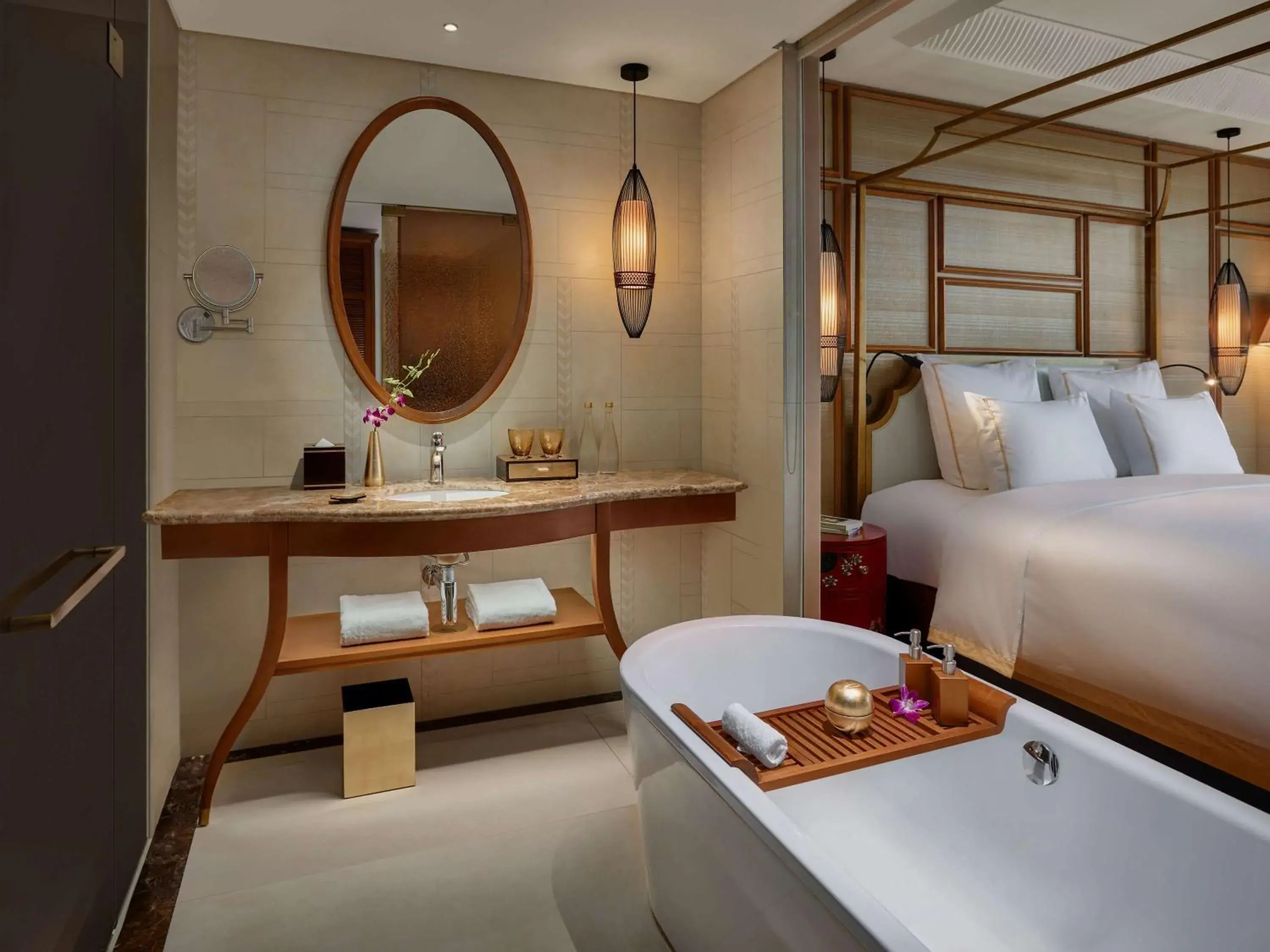 Executive Room with Twin Beds and Lounge Access - single occupancy - High Floor in Grand Mercure Hanoi Executive Room with Twin Beds and Lounge Access - single occupancy - High Floor in Grand Mercure Hanoi